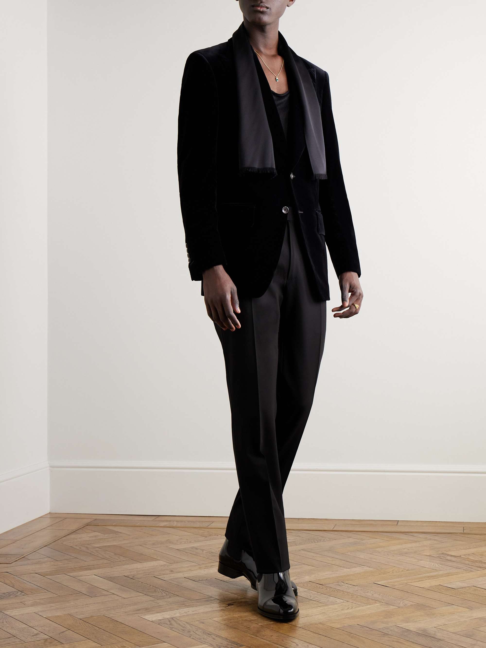 TOM FORD 
