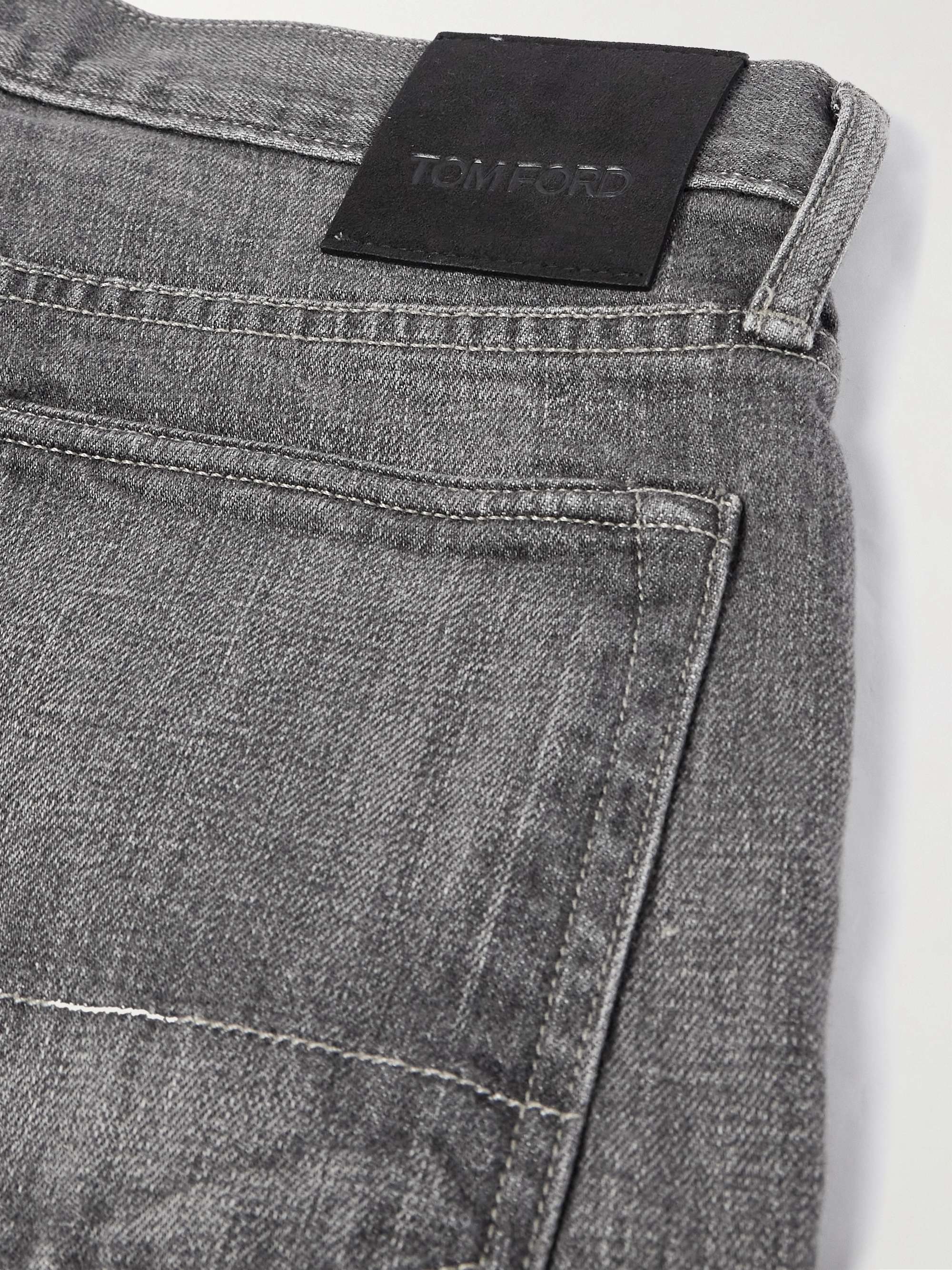 TOM FORD 