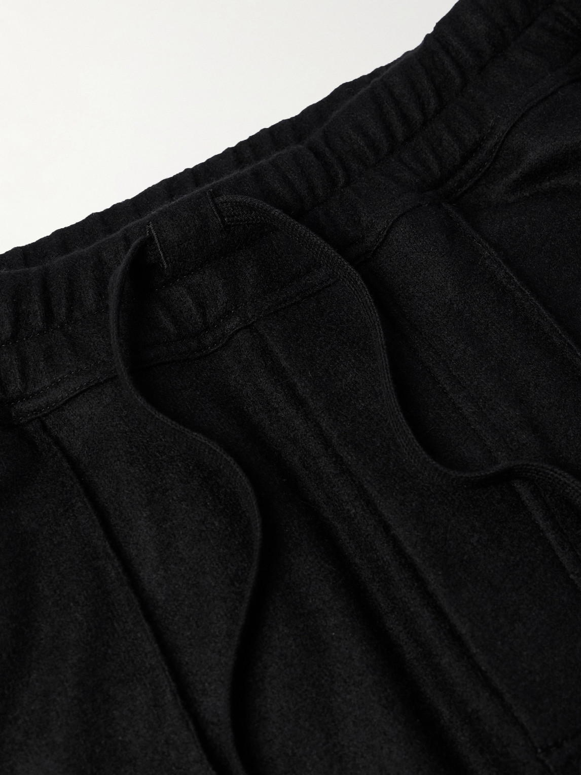 Straight-Leg Pleated Cashmere Sweatpants - Men | Image | 2