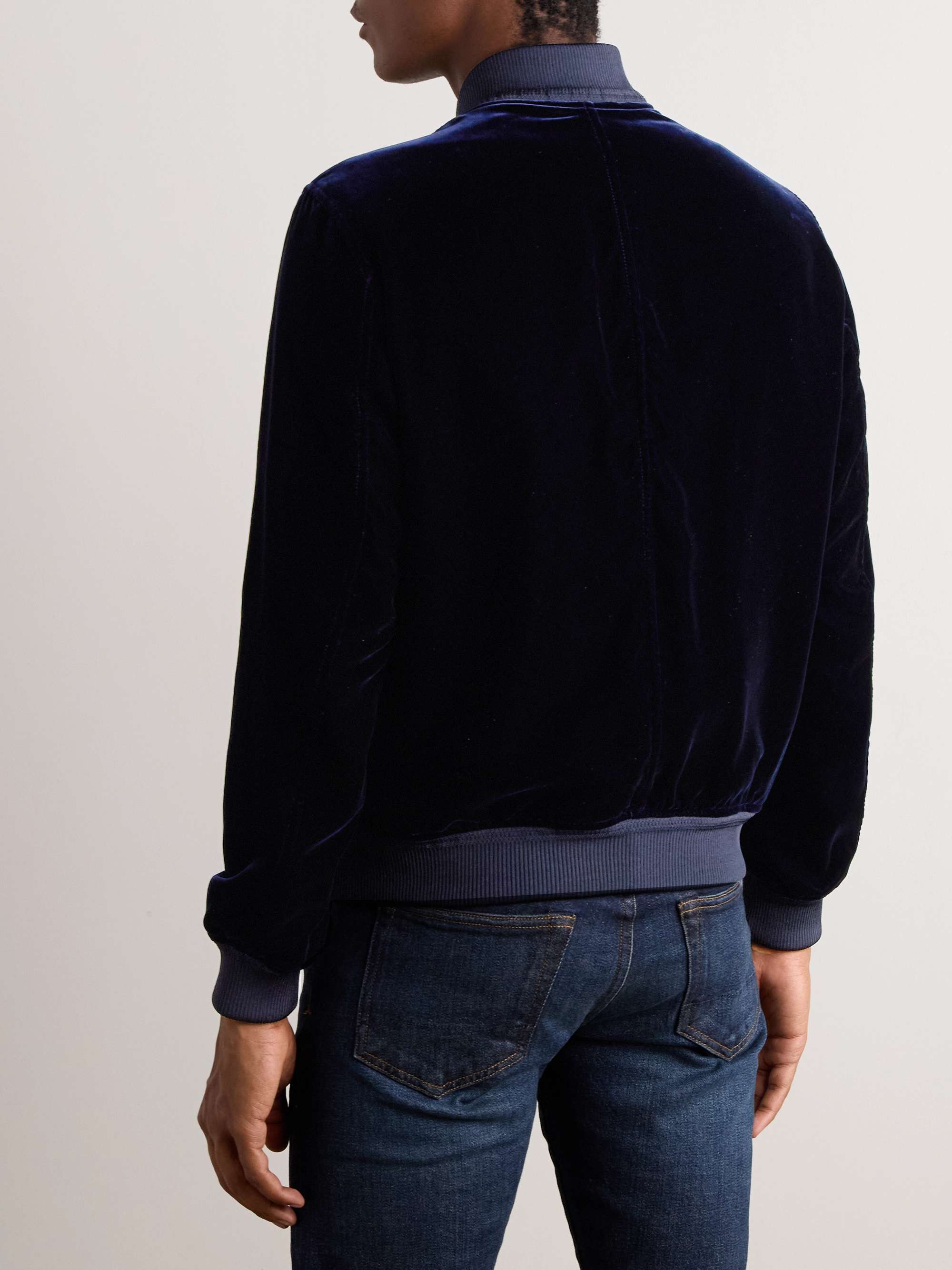 TOM FORD 