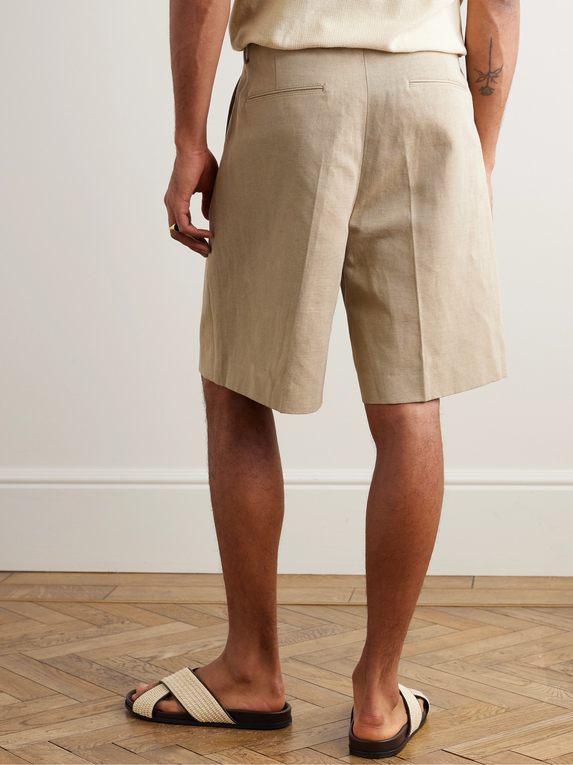 Shop Loro Piana Joetsu Wide-leg Pleated Cotton And Linen-blend Twill Shorts In Neutrals