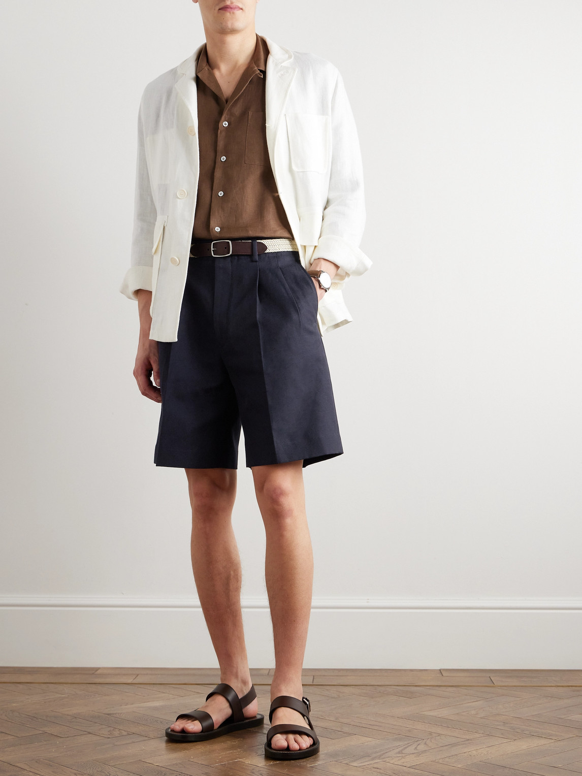 Loro Piana Joetsu Straight-leg Pleated Cotton And Linen-blend Twill Bermuda Shorts In Blue
