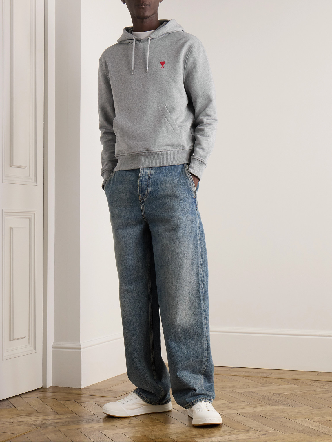 Ami Alexandre Mattiussi Ami Ami De Coeur Logo Embroidered Hoodie In Gray