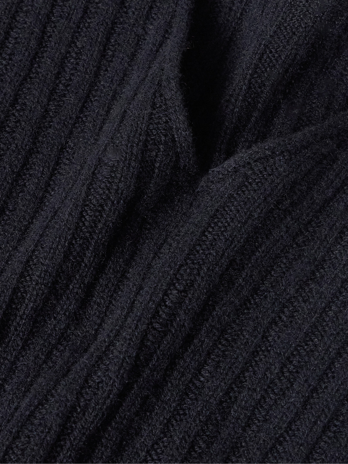 The Row Gustave Ribbed Cashmere Sweater In Blue