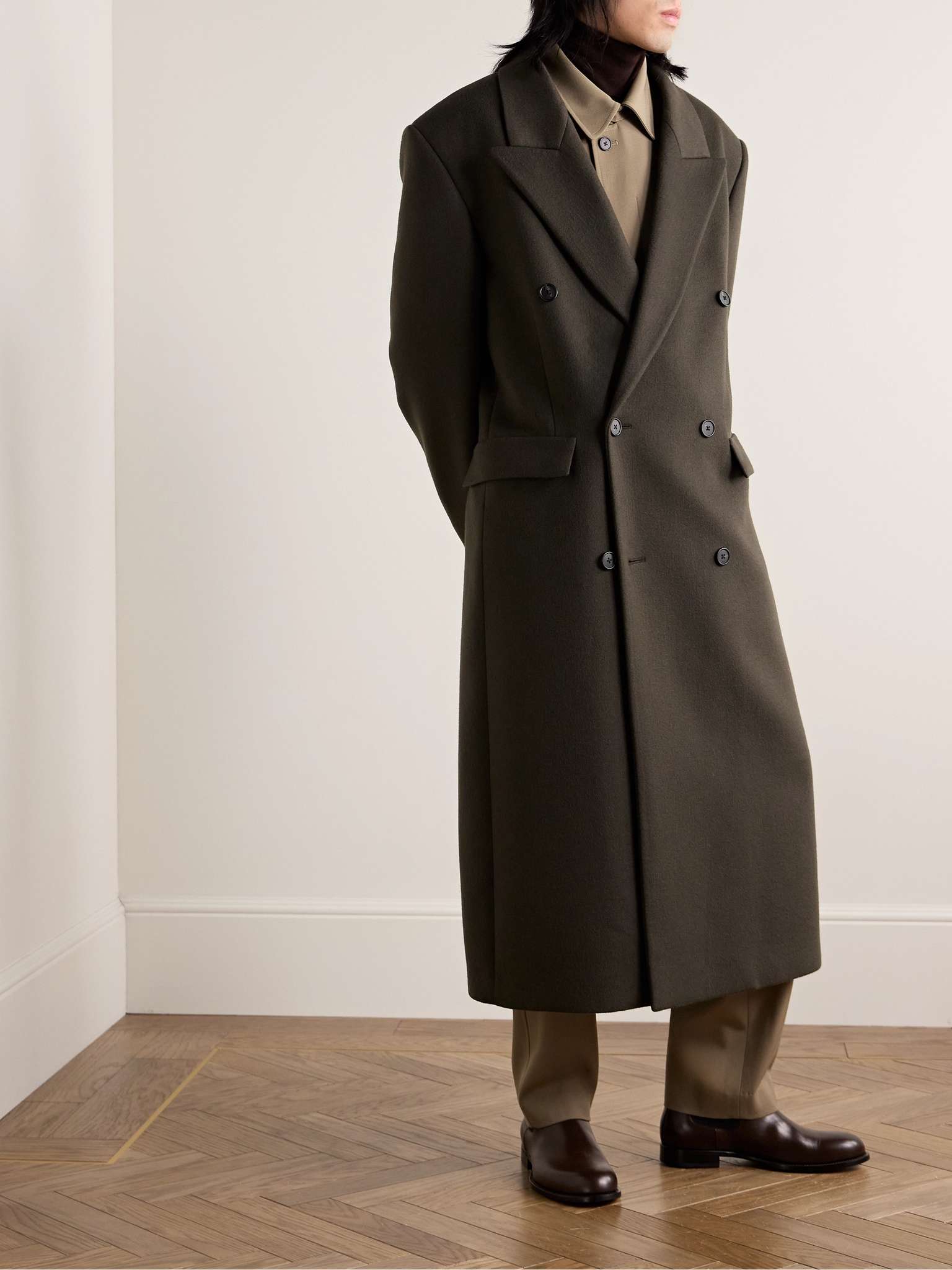 Hevò Men's Cashmere Coat Brown