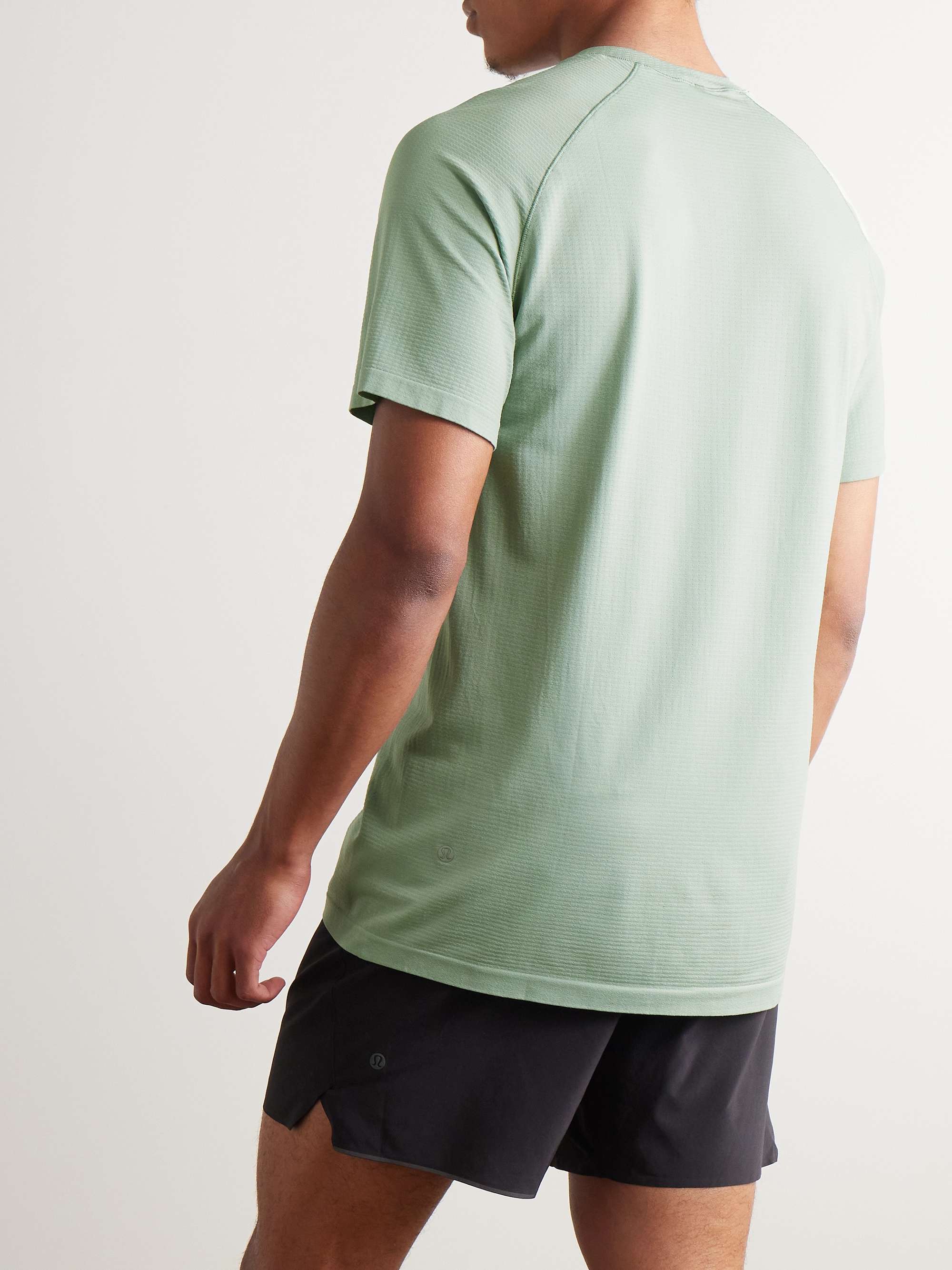 LULULEMON 