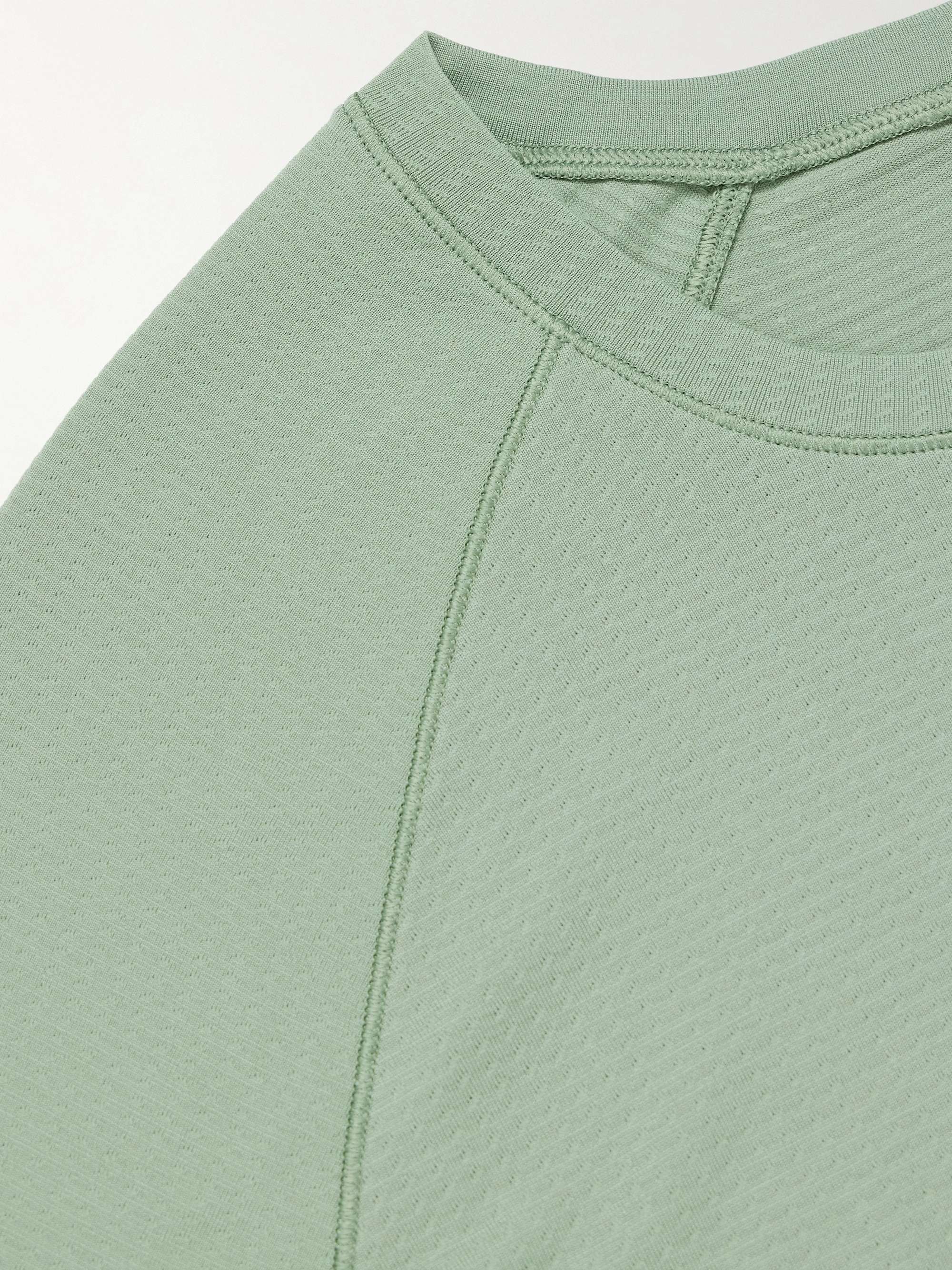 LULULEMON 