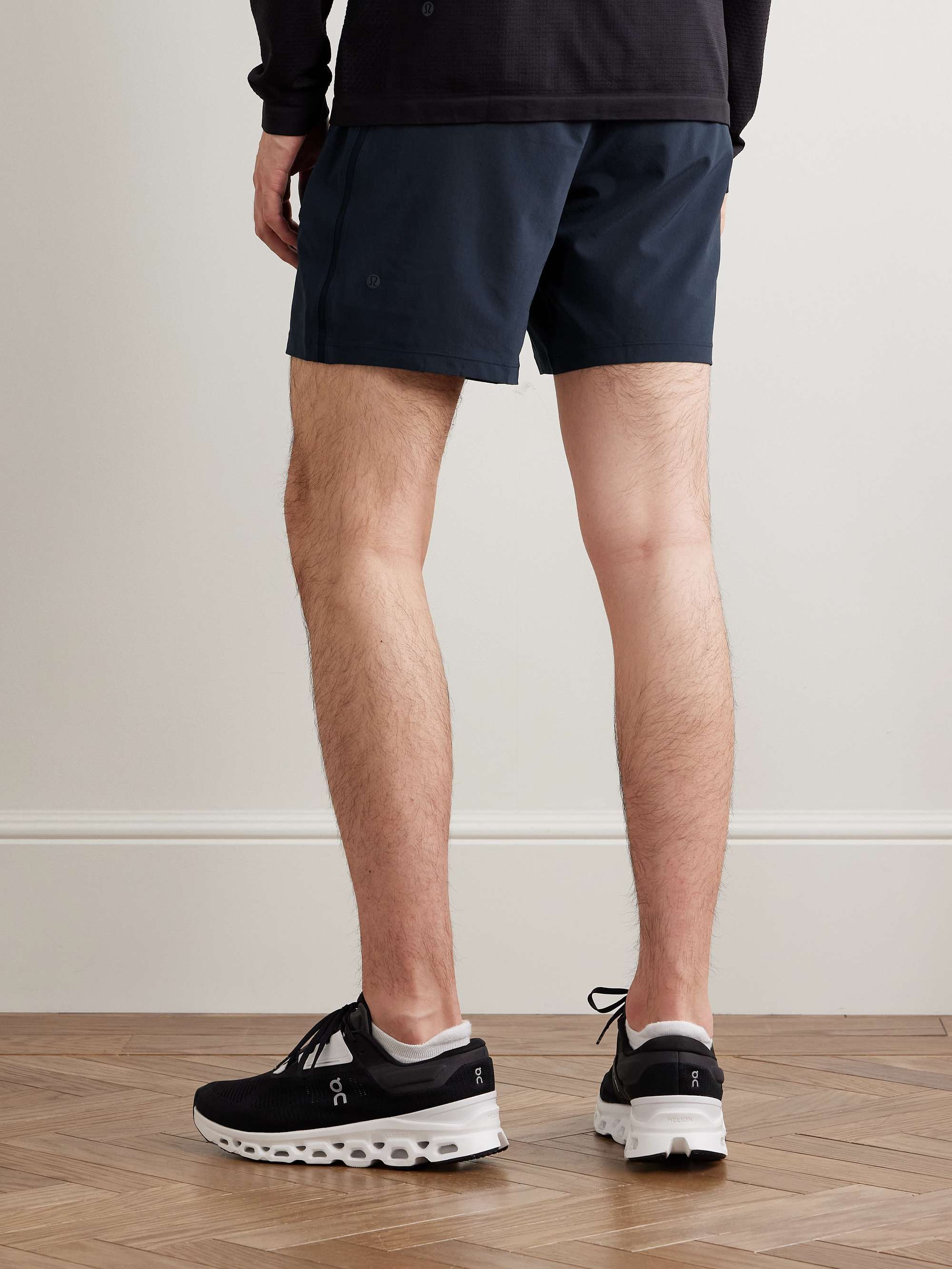 LULULEMON Pace Breaker 7" Recycled-Swift Shorts