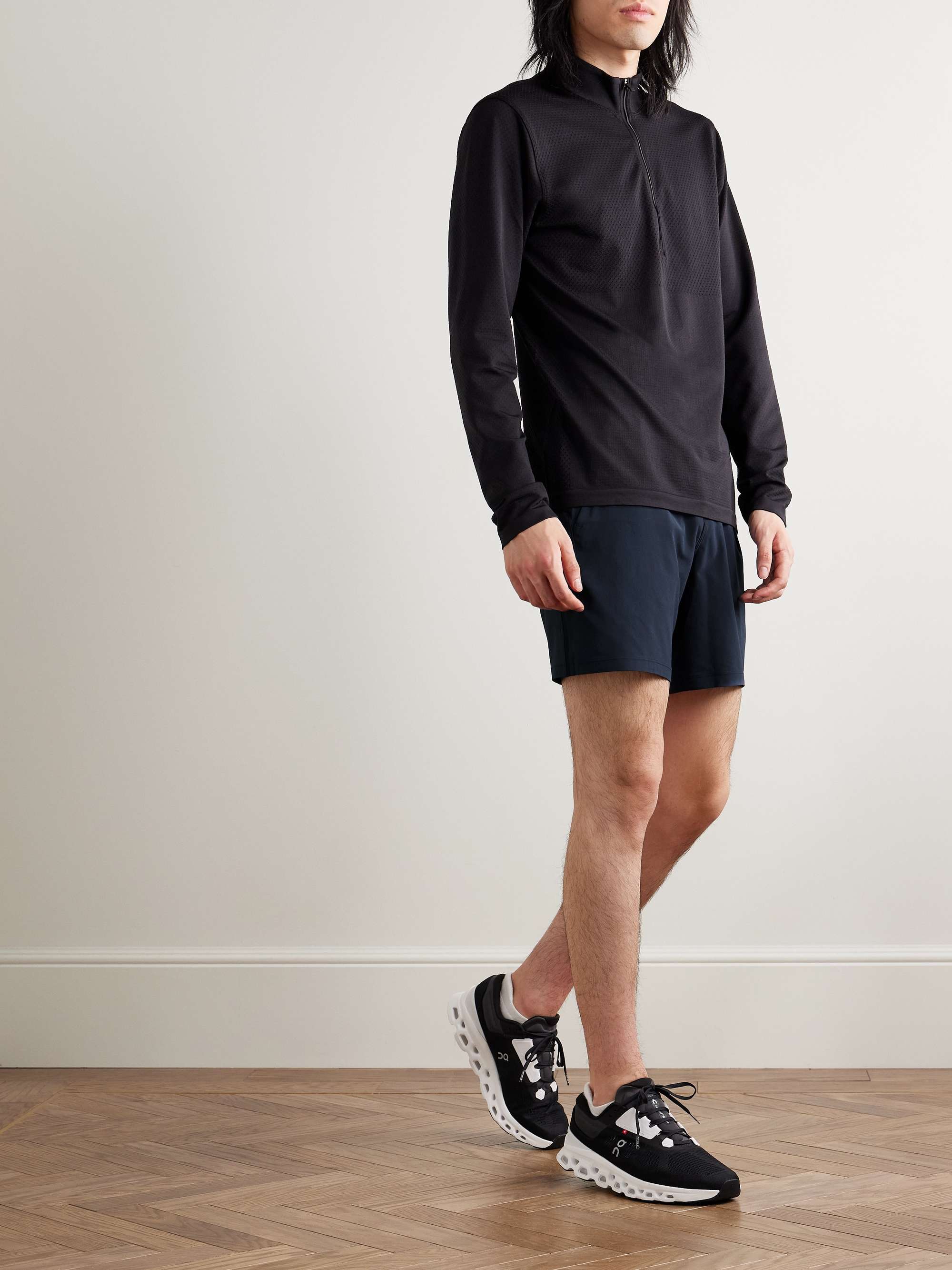 LULULEMON Pace Breaker 7" Recycled-Swift Shorts