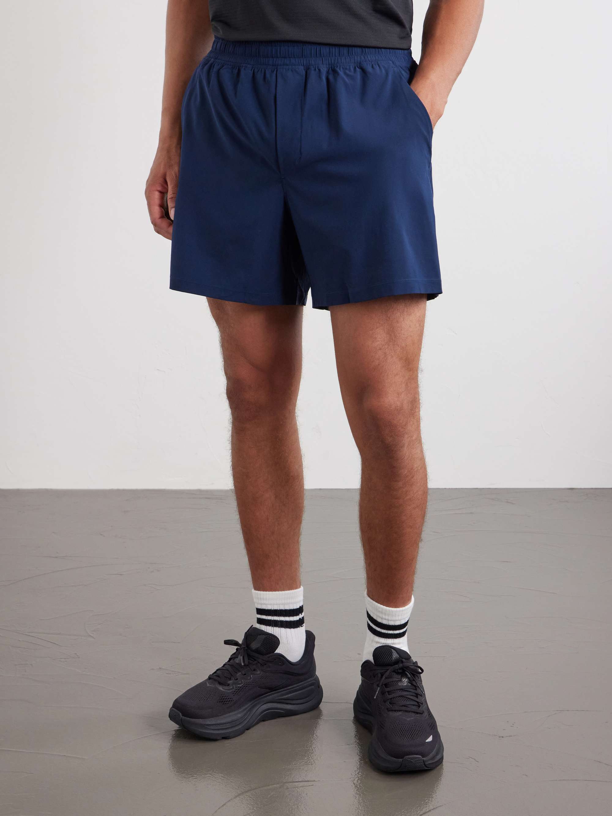 LULULEMON 