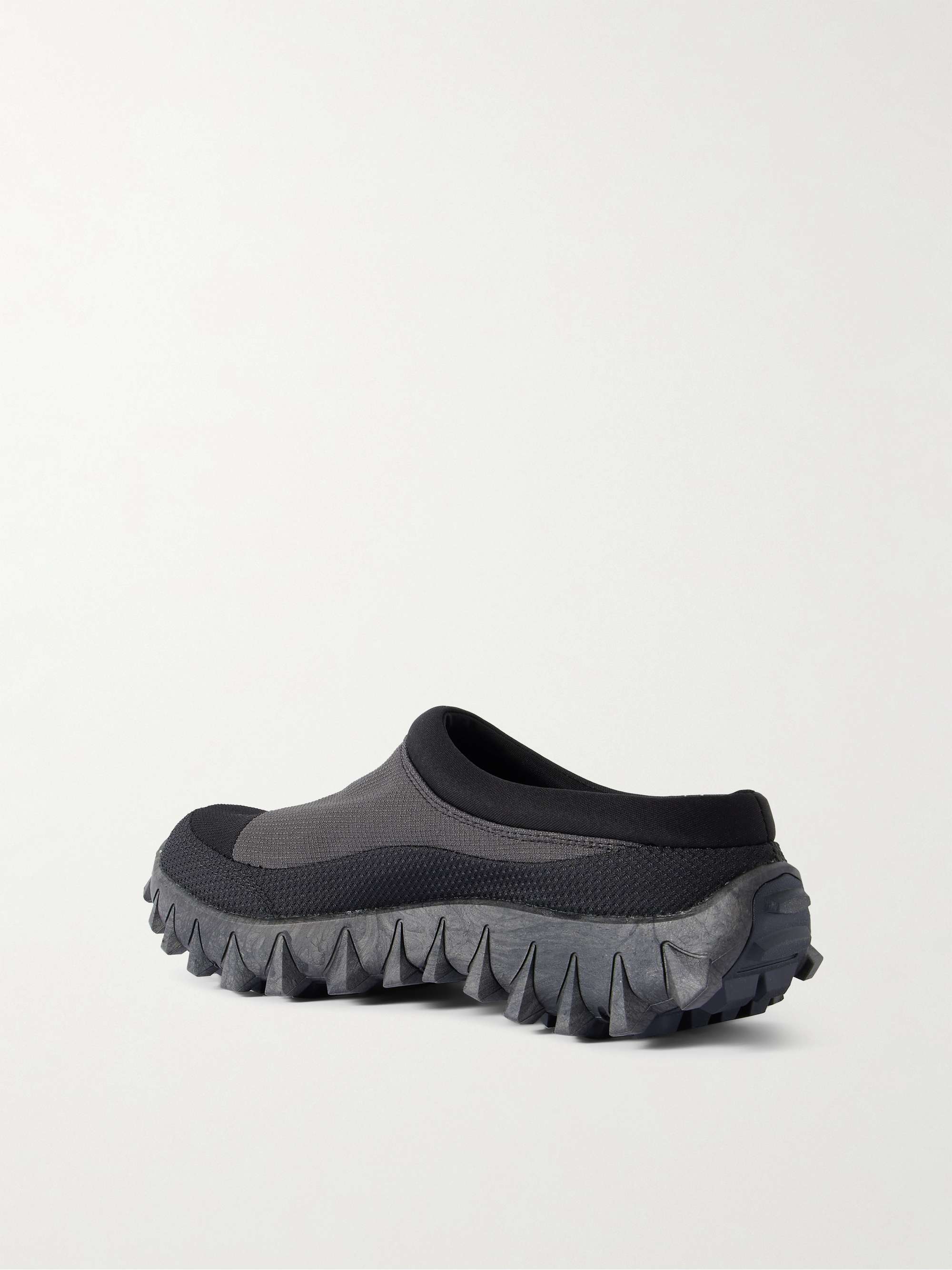 SALOMON 