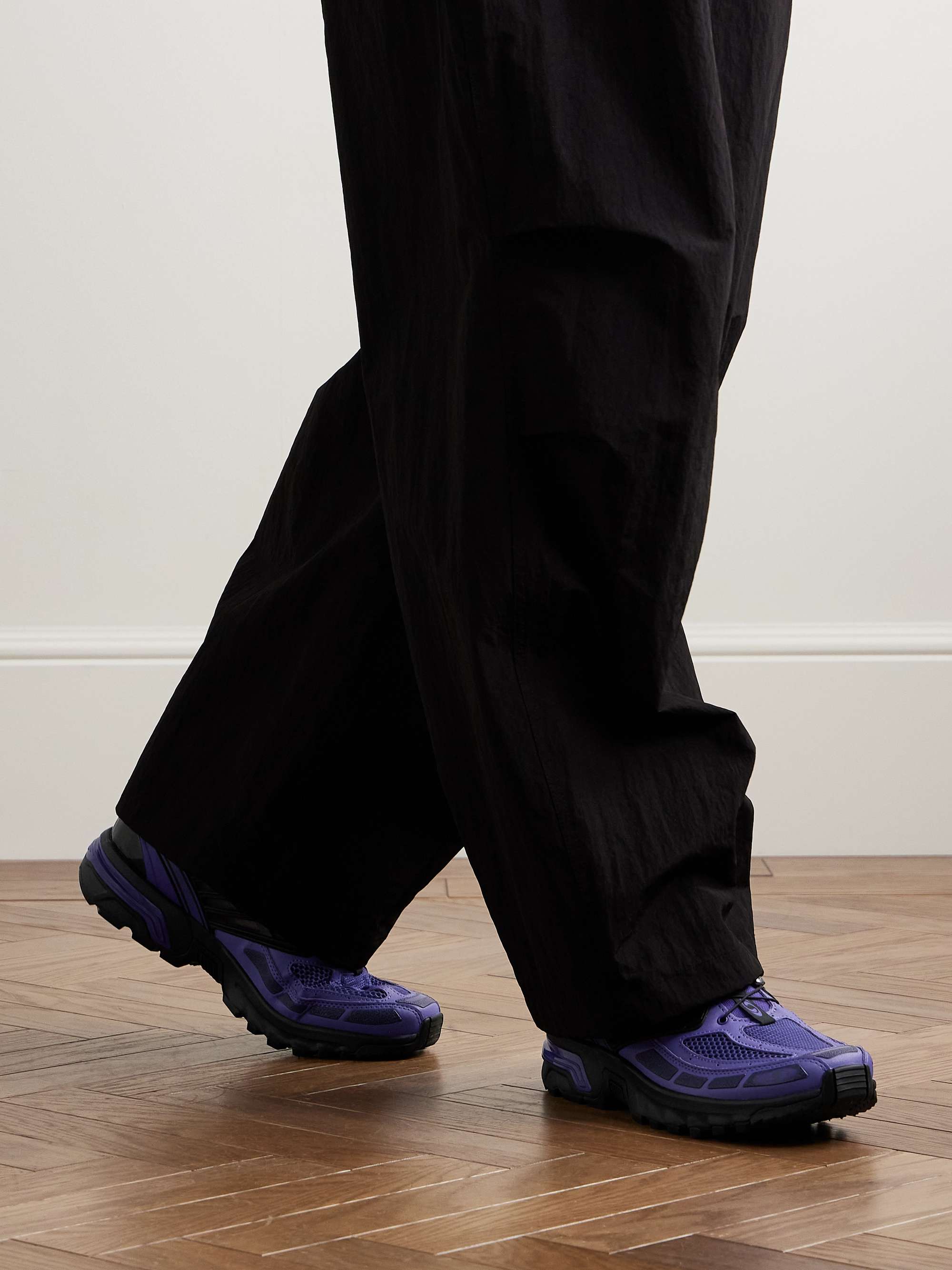 SALOMON 
