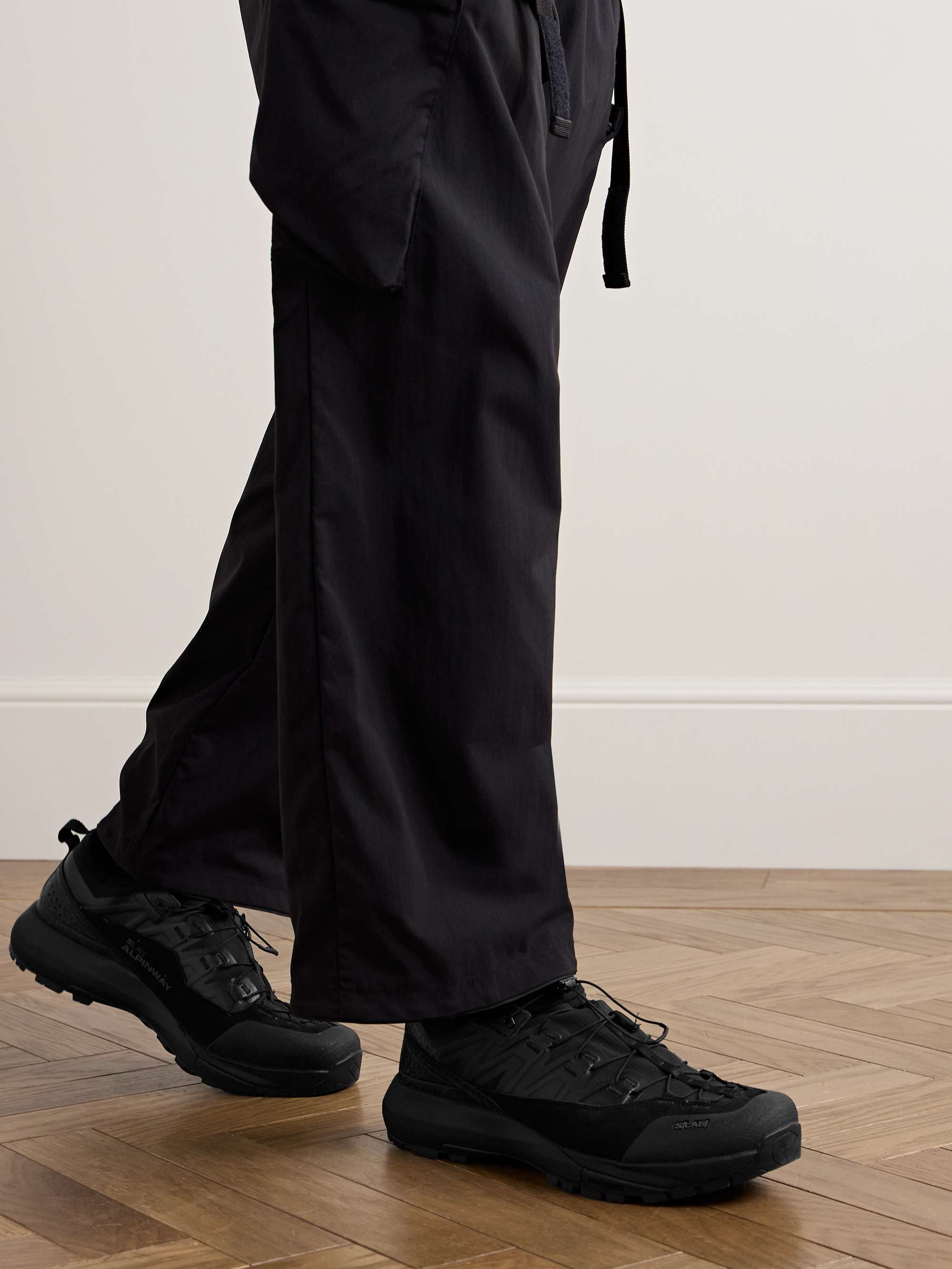 SALOMON 