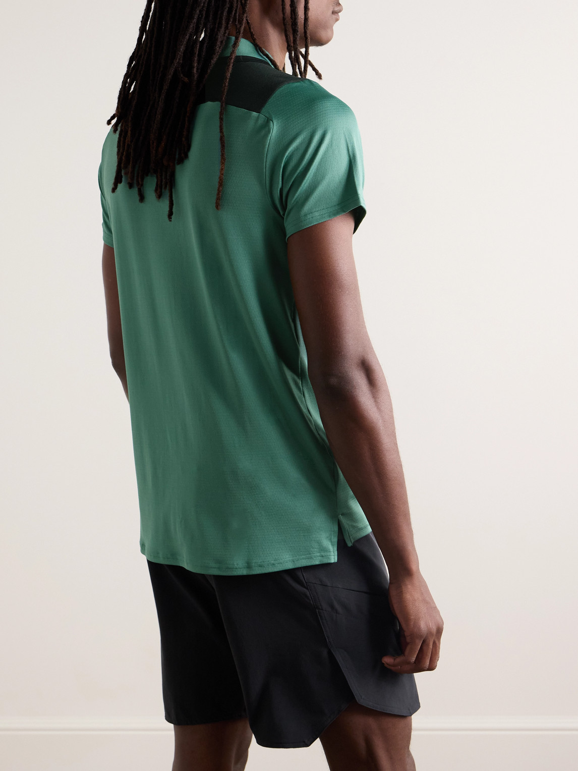 Shop Nike Court Slim-fit Dri-fit Adv Polo Shirt In Green