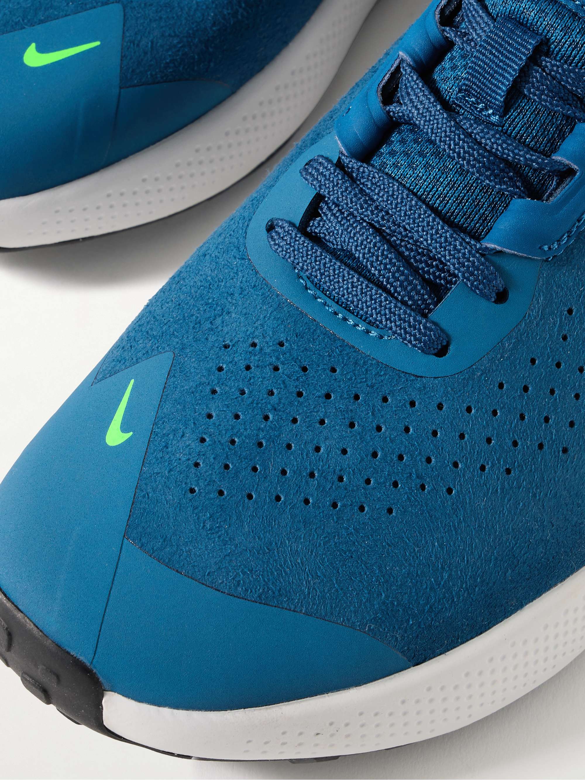 NIKE TRAINING 