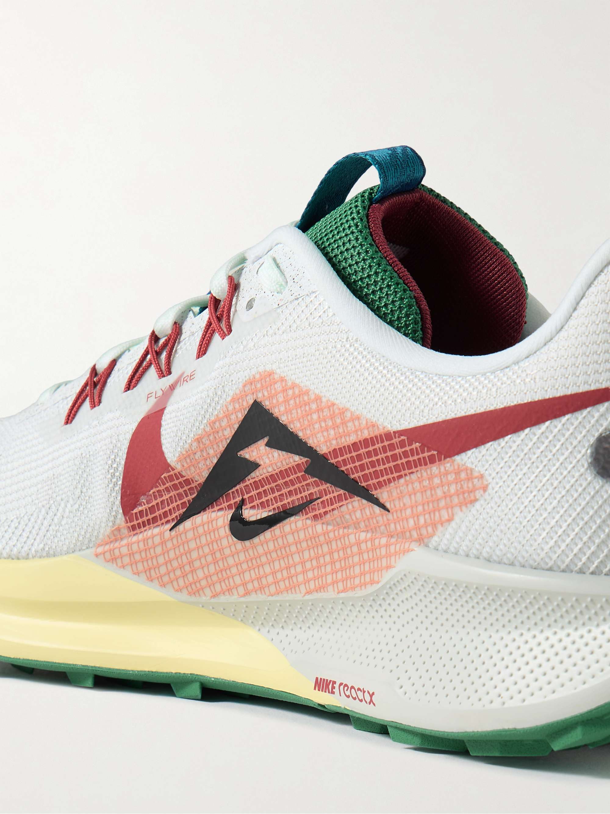 NIKE RUNNING 