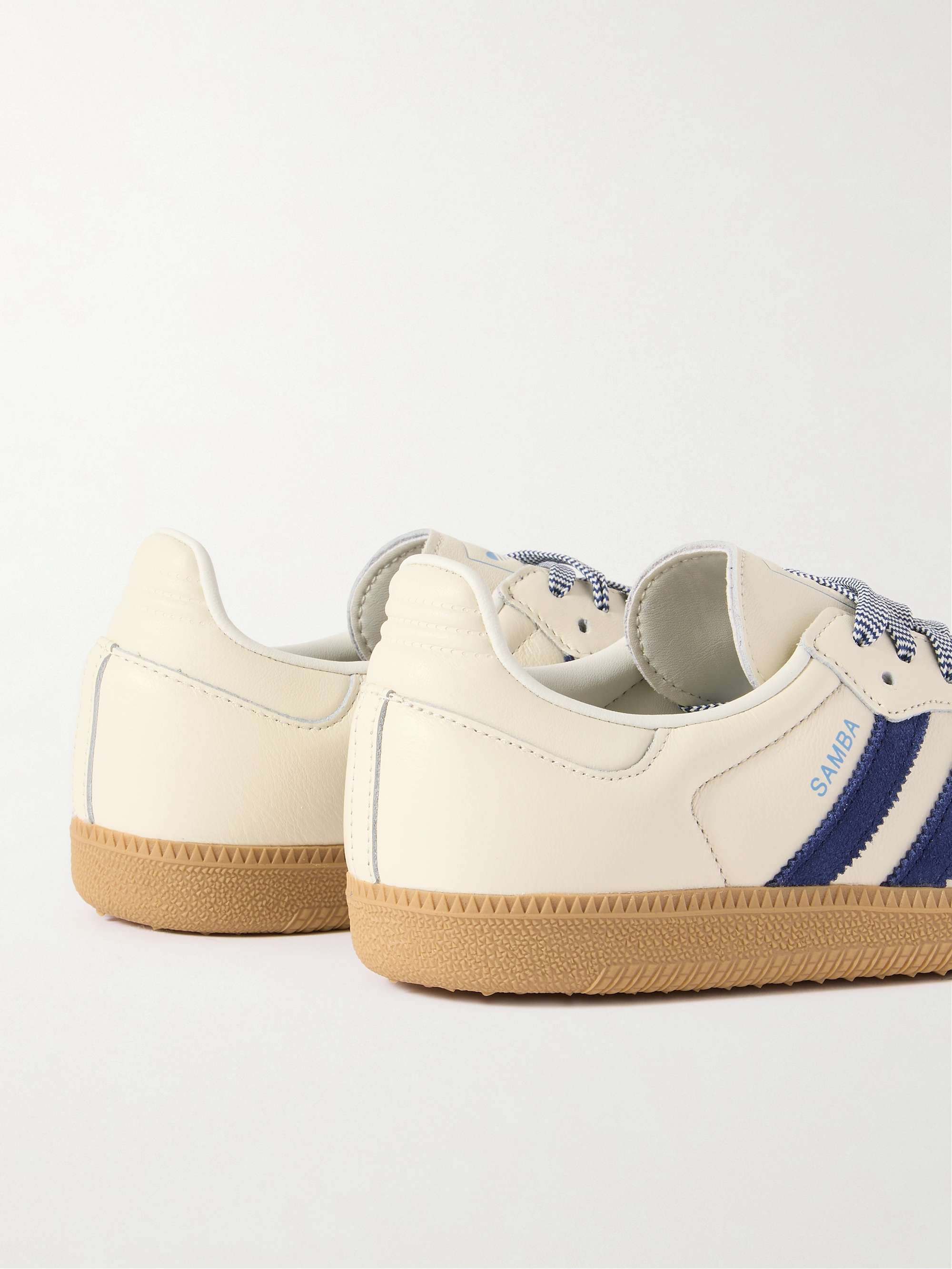 ADIDAS ORIGINALS 