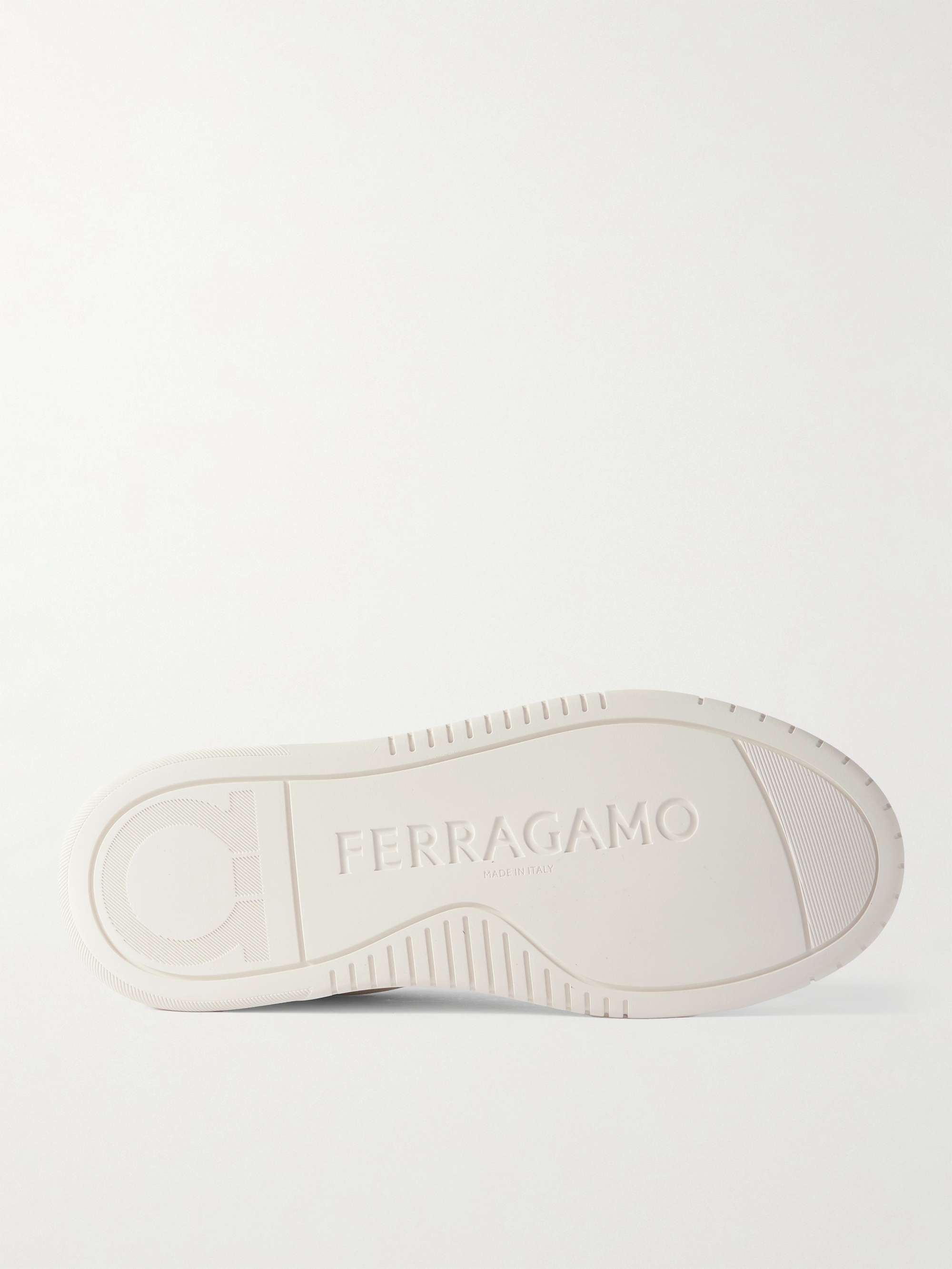 FERRAGAMO 