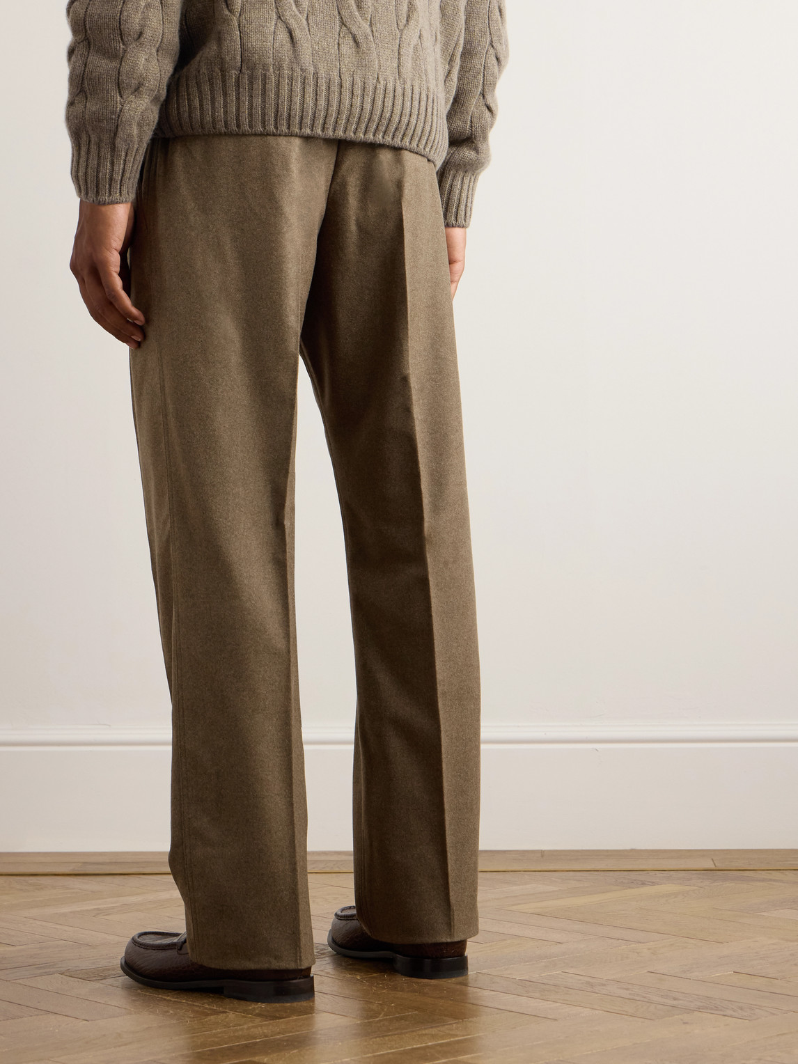 Loro Piana Reinga Straight-leg Pleated Wool And Cashmere-blend Flannel Trousers In Green