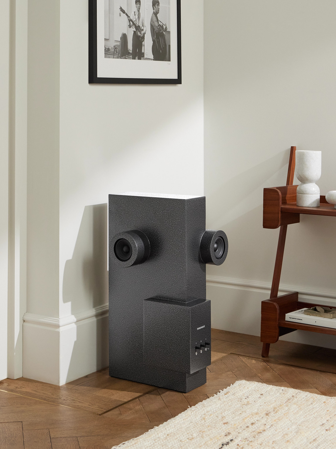 Brutalist Recycled-Aluminium Speaker — 2