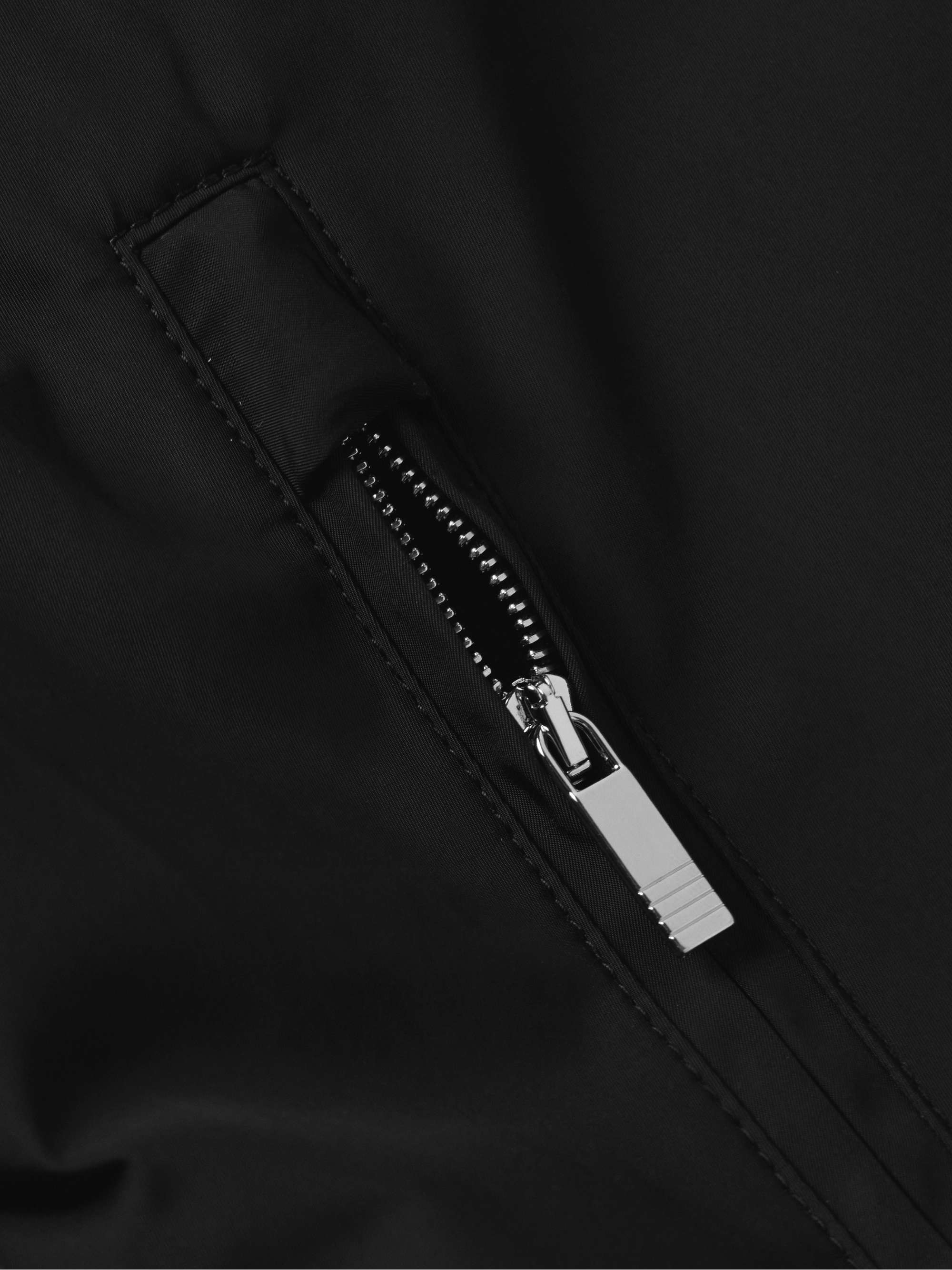 THOM BROWNE 