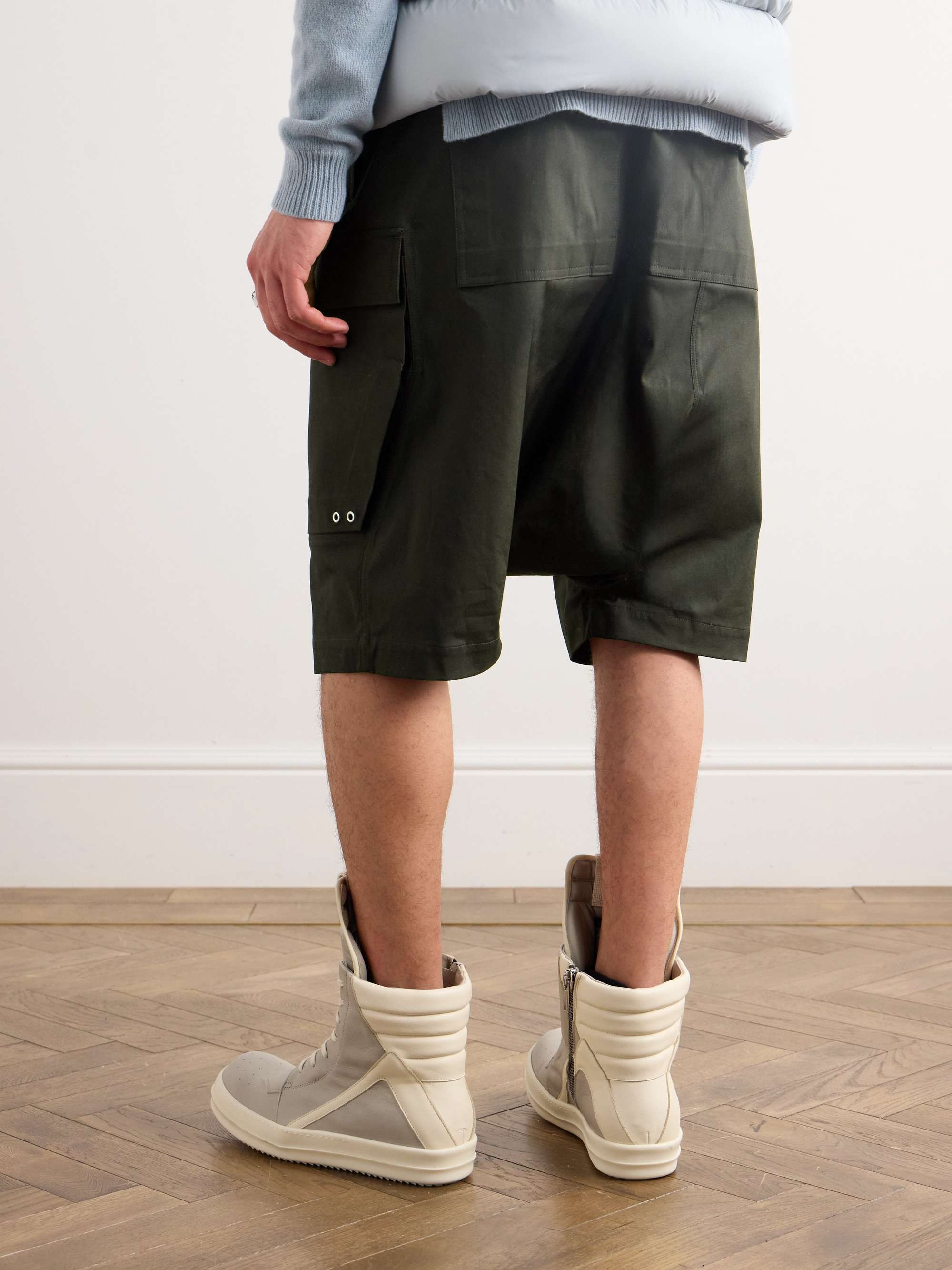 RICK OWENS Pod Cotton-Blend Poplin Drawstring Cargo Shorts RICK OWENS Pod Cotton-Blend Poplin Drawstring Cargo Shorts