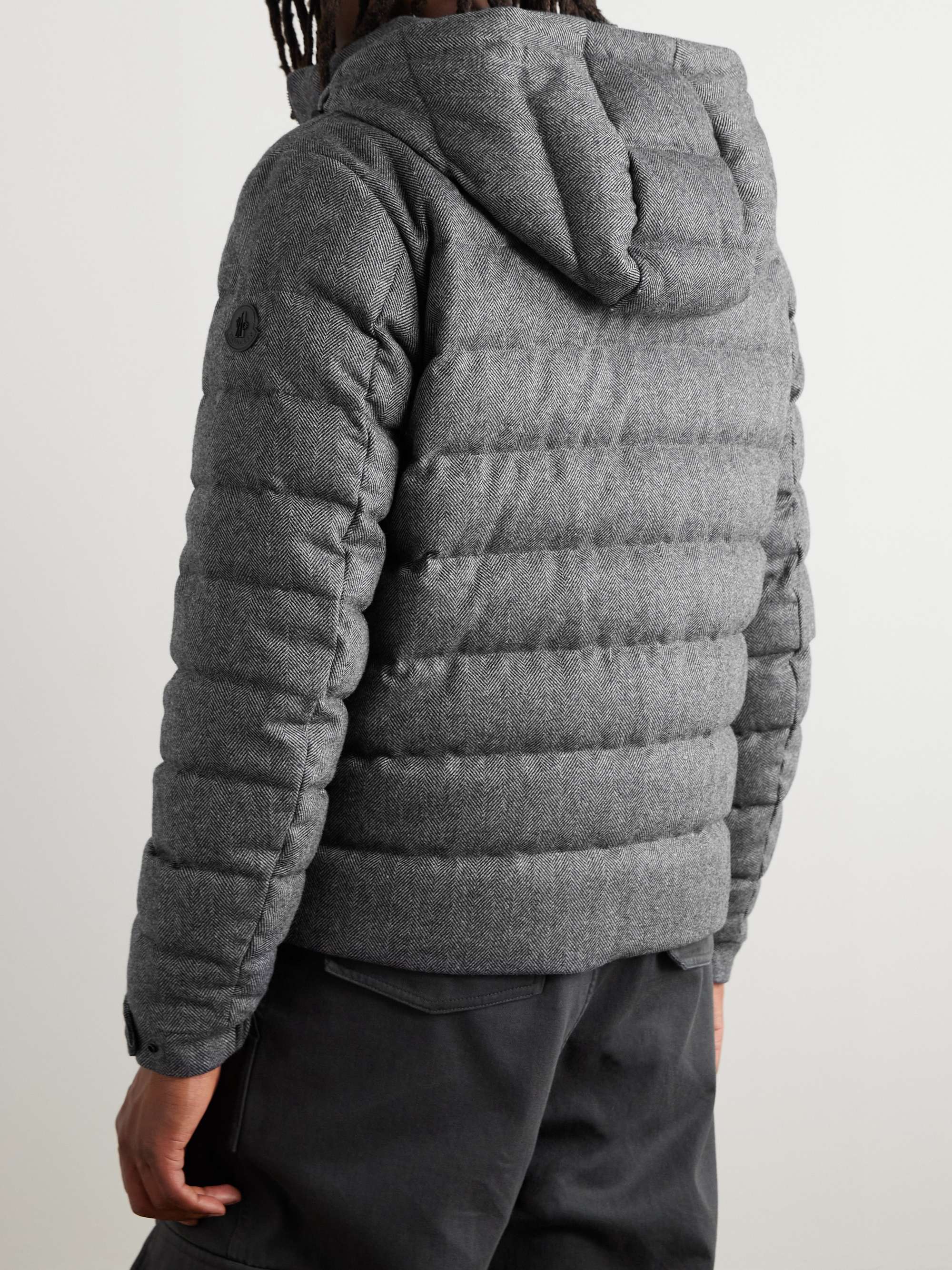 MONCLER 