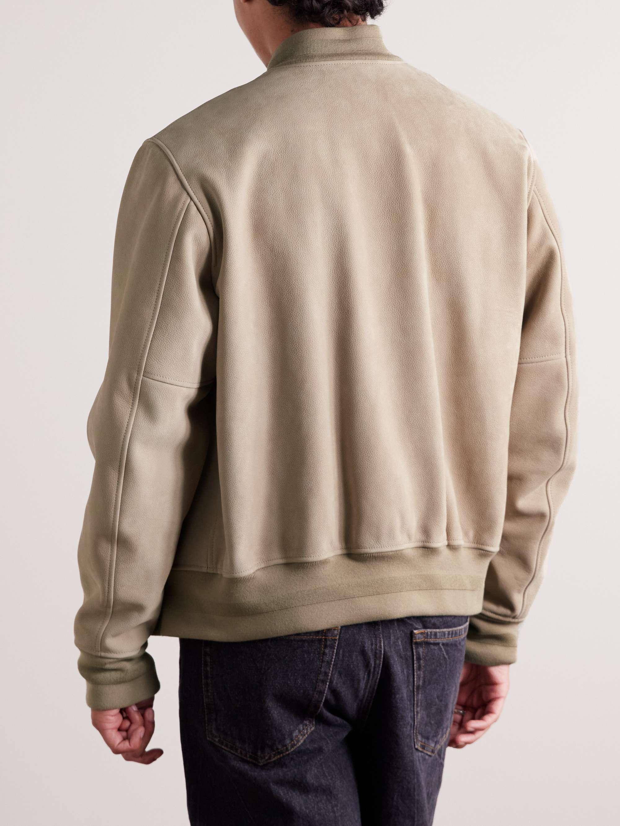 GIVENCHY 