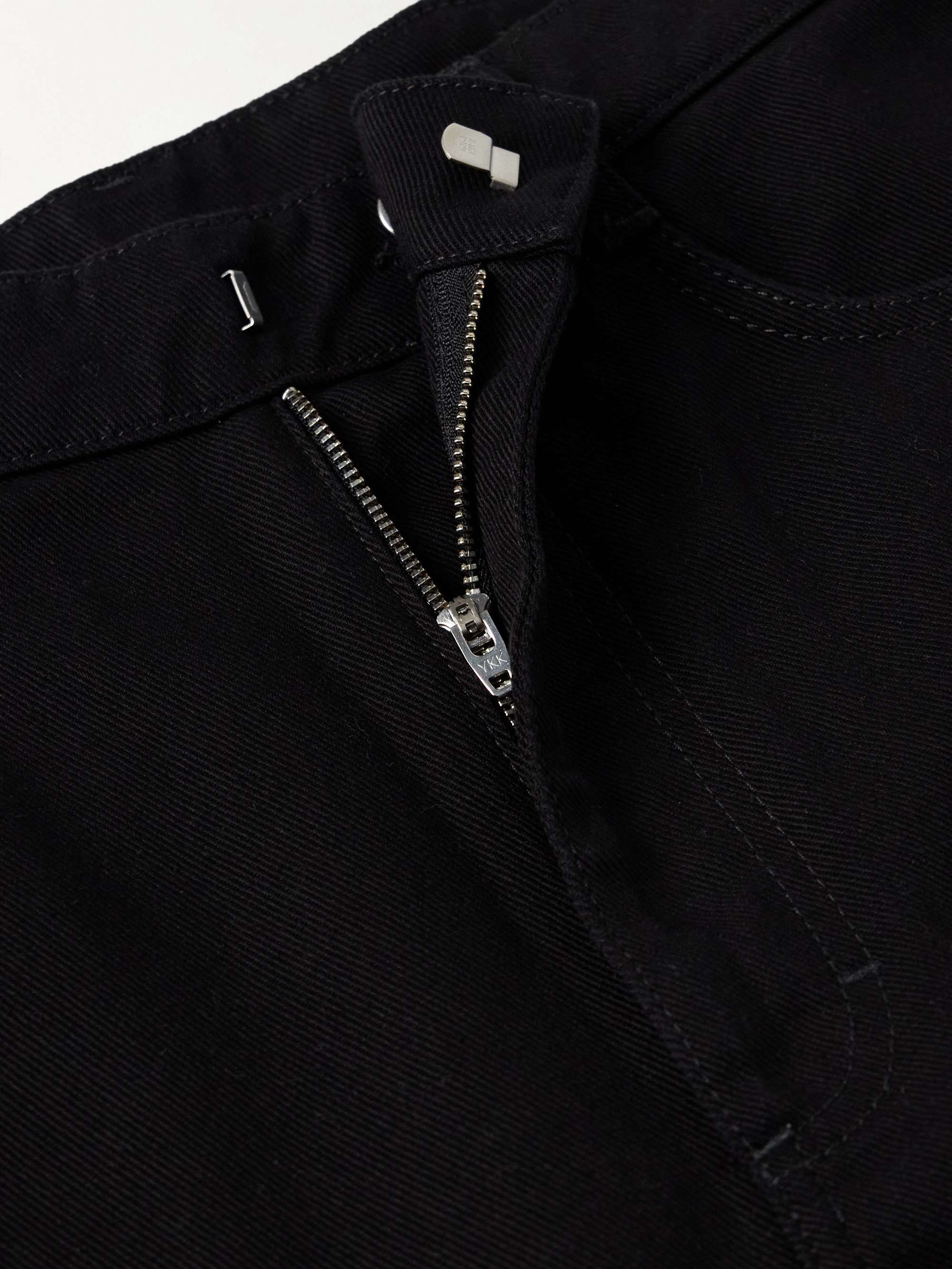 GIVENCHY 