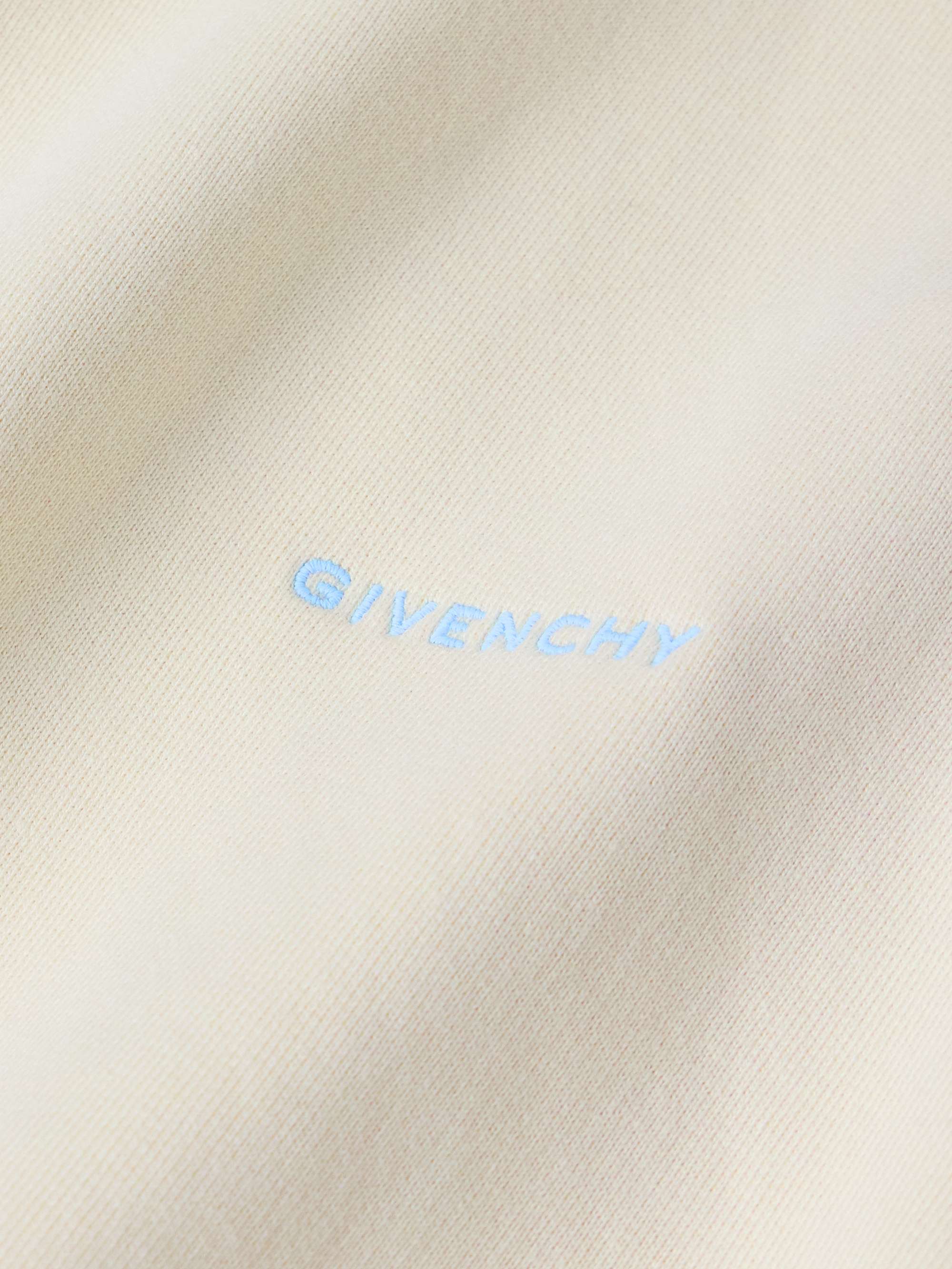 GIVENCHY 