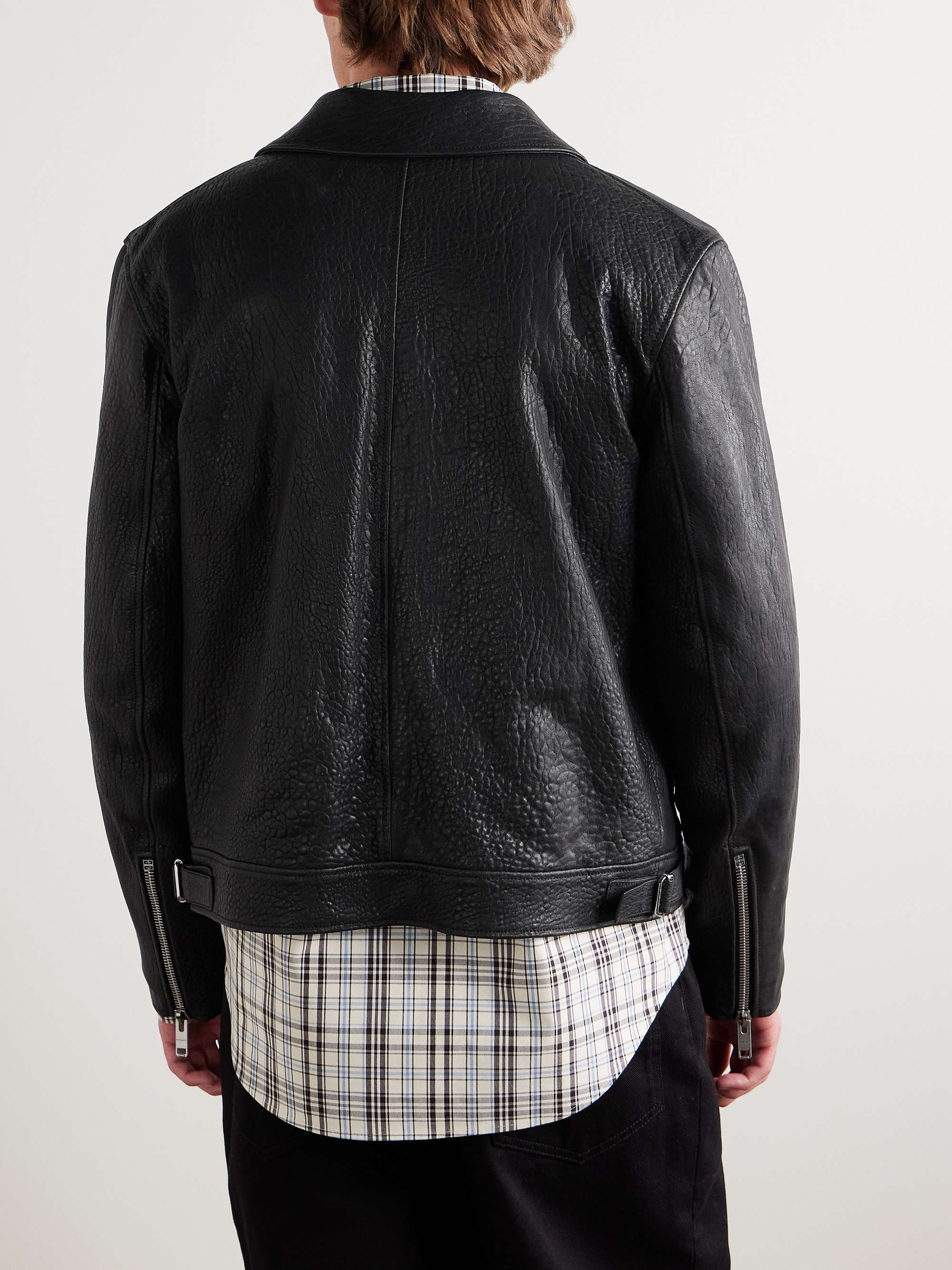GIVENCHY 