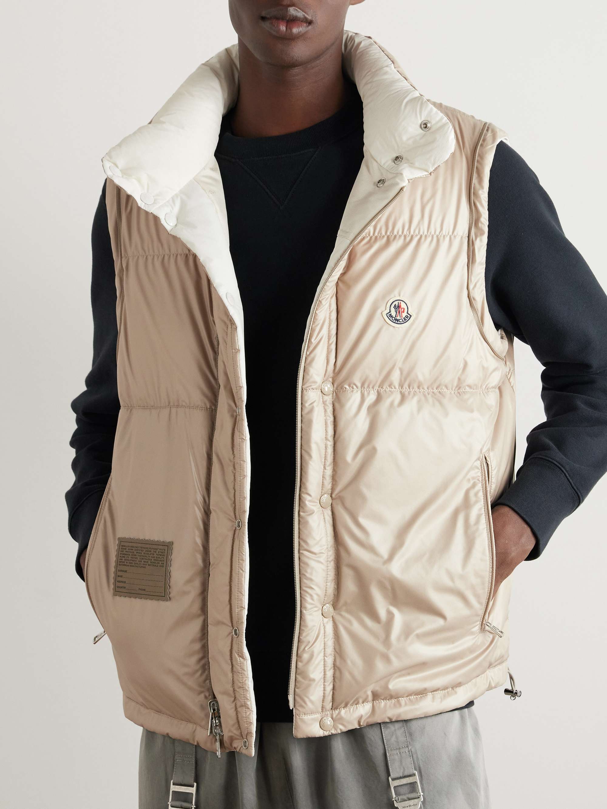 MONCLER 