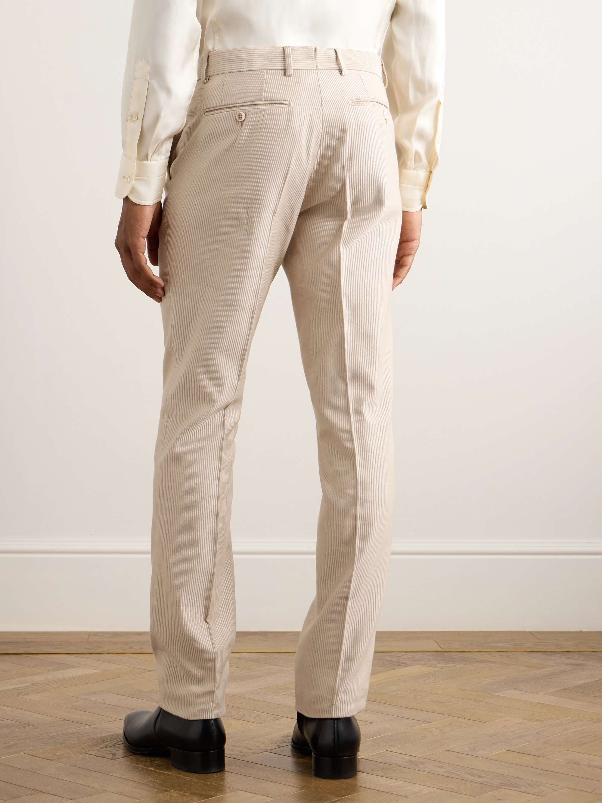 TOM FORD 