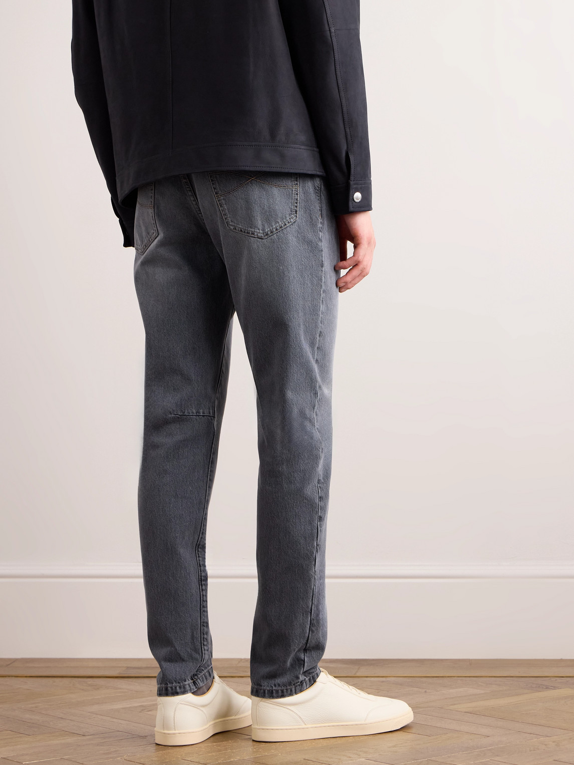 Brunello Cucinelli Leisure Straight-leg Jeans In Gray