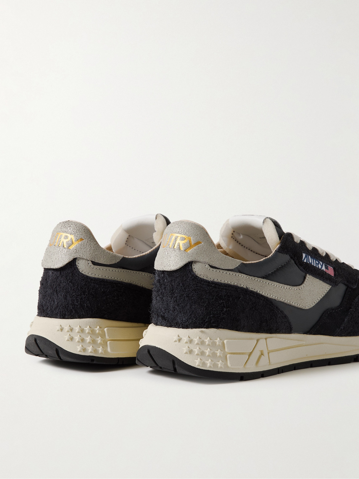 Autry Reelwind Running Sneakers In Suede And Nylon In Black