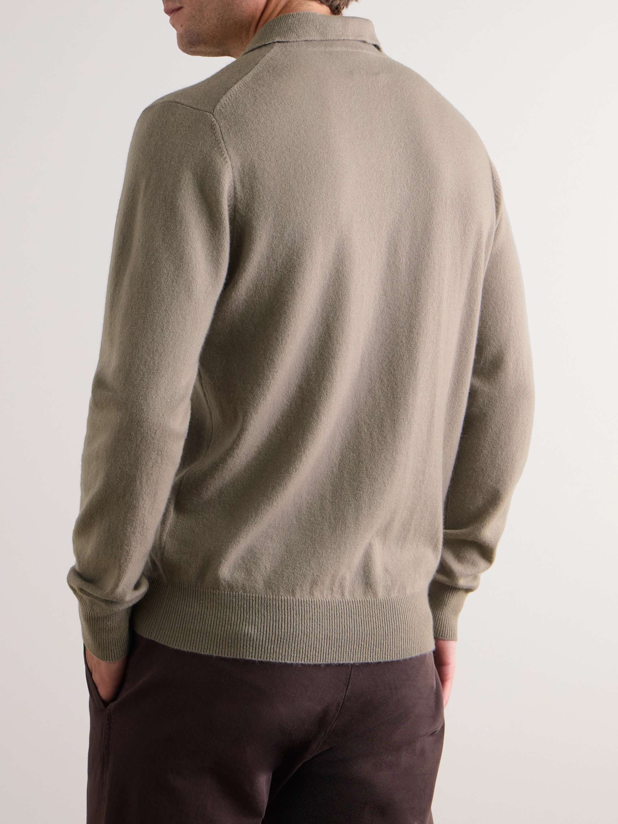 ALLUDE 