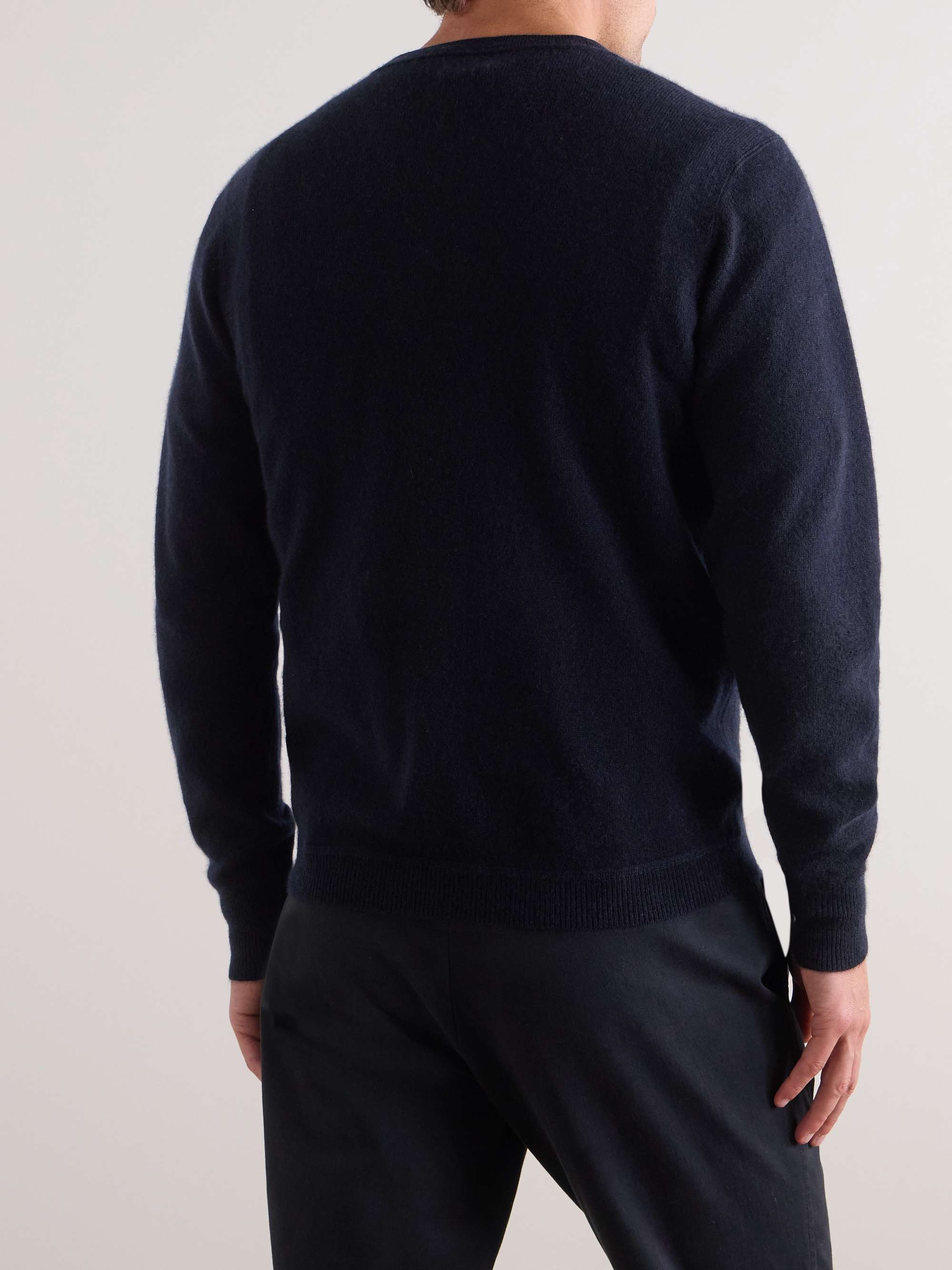 ALLUDE 