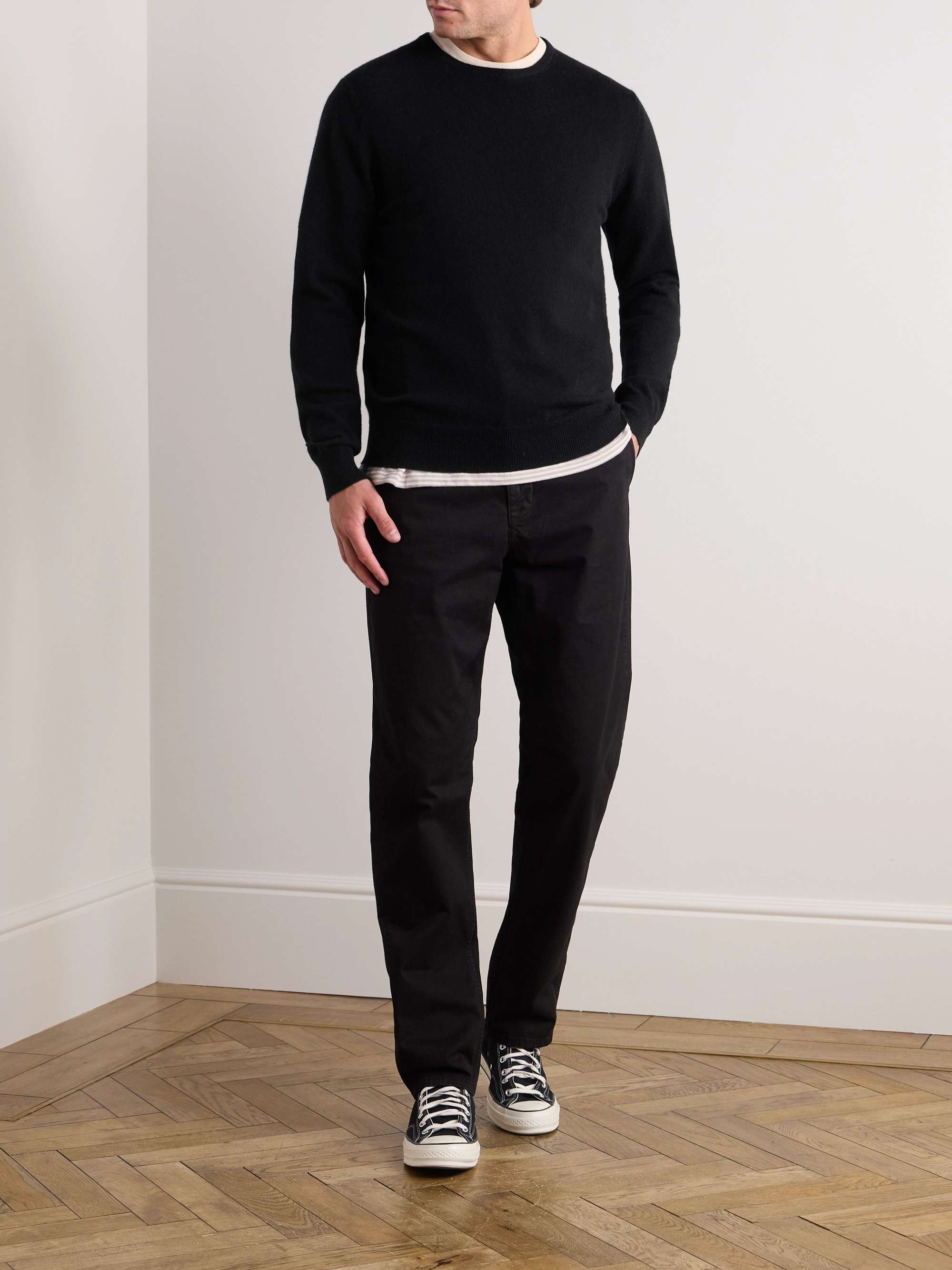 ALLUDE 