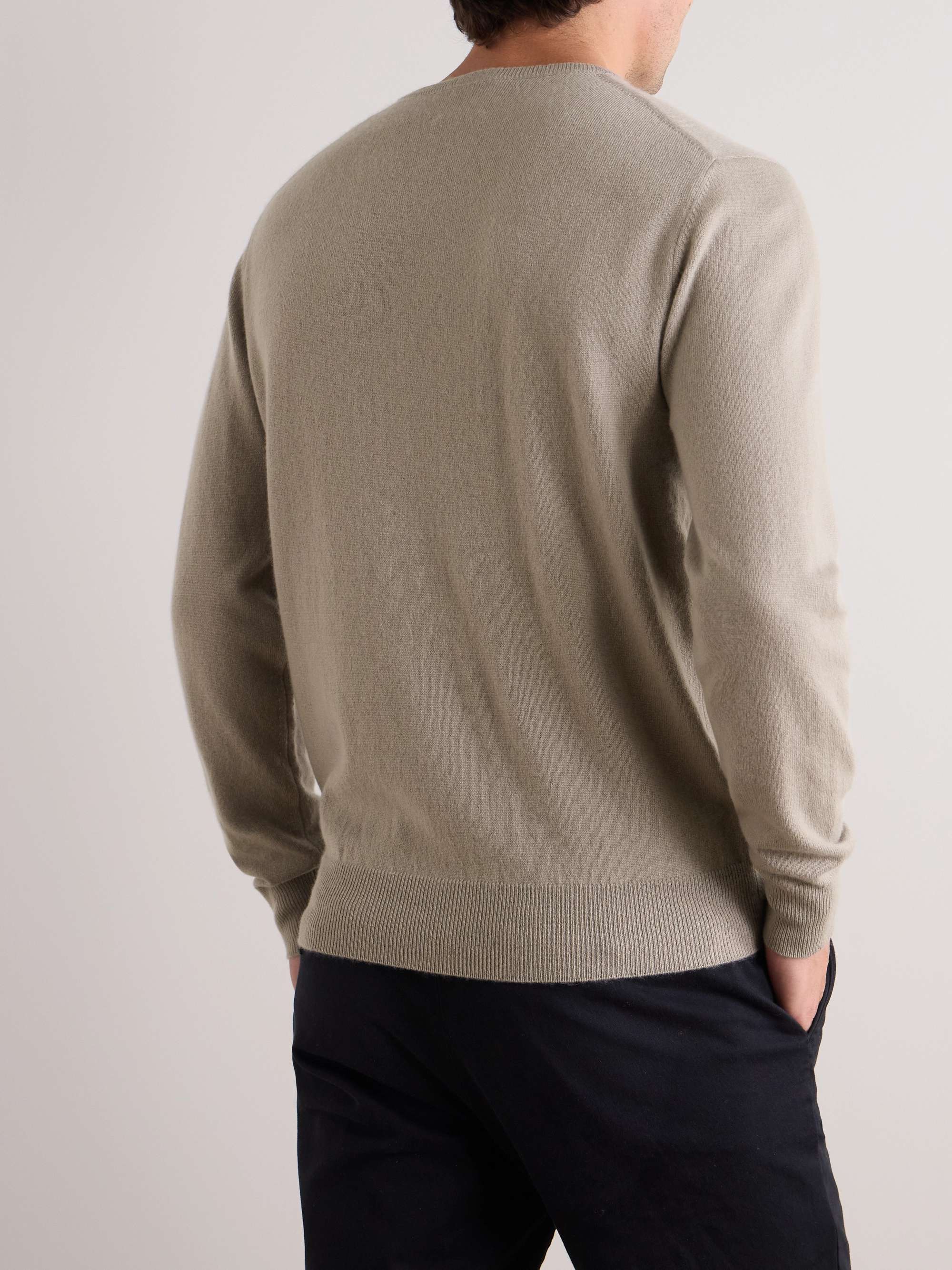 ALLUDE 