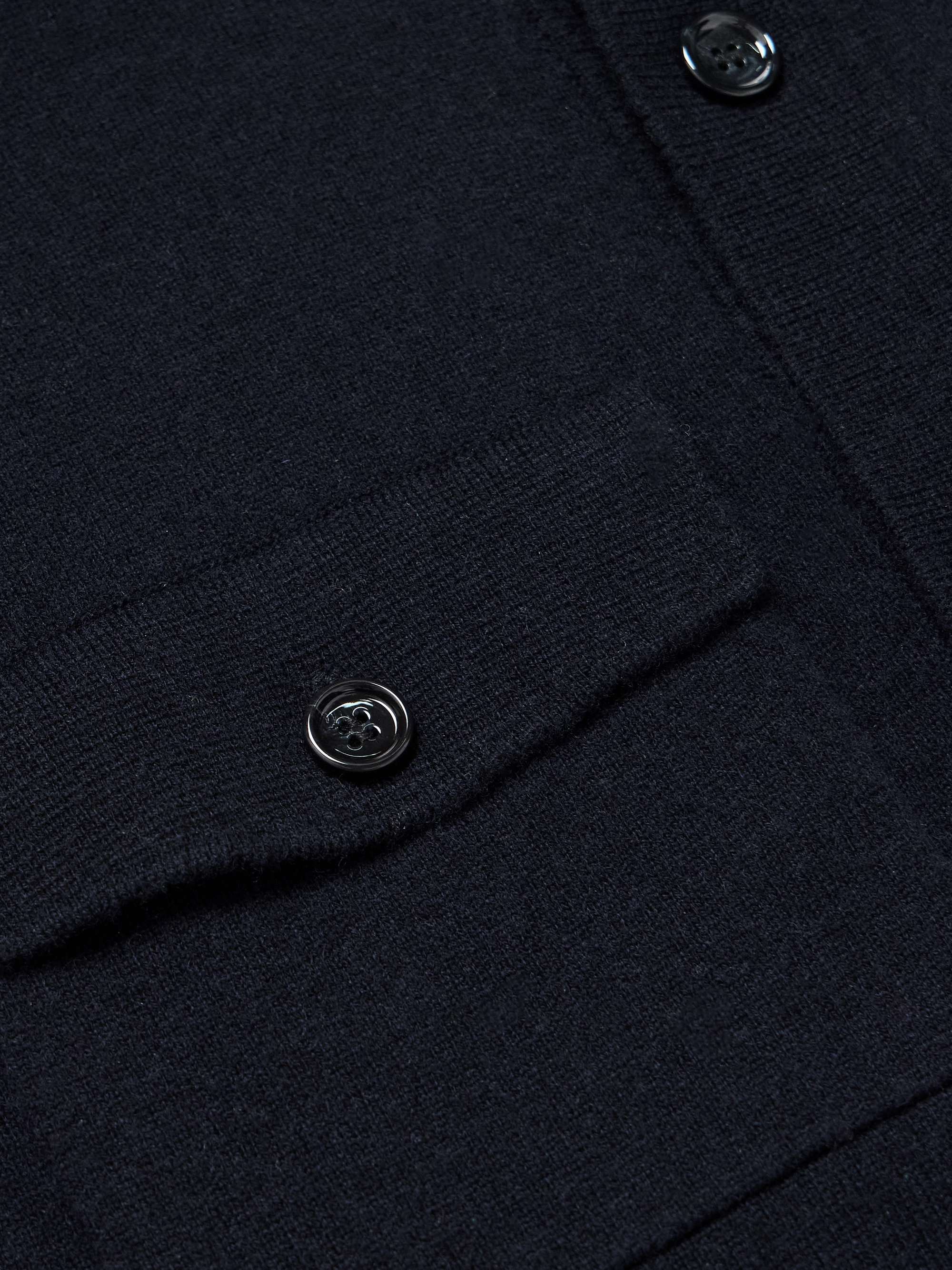 ALLUDE 