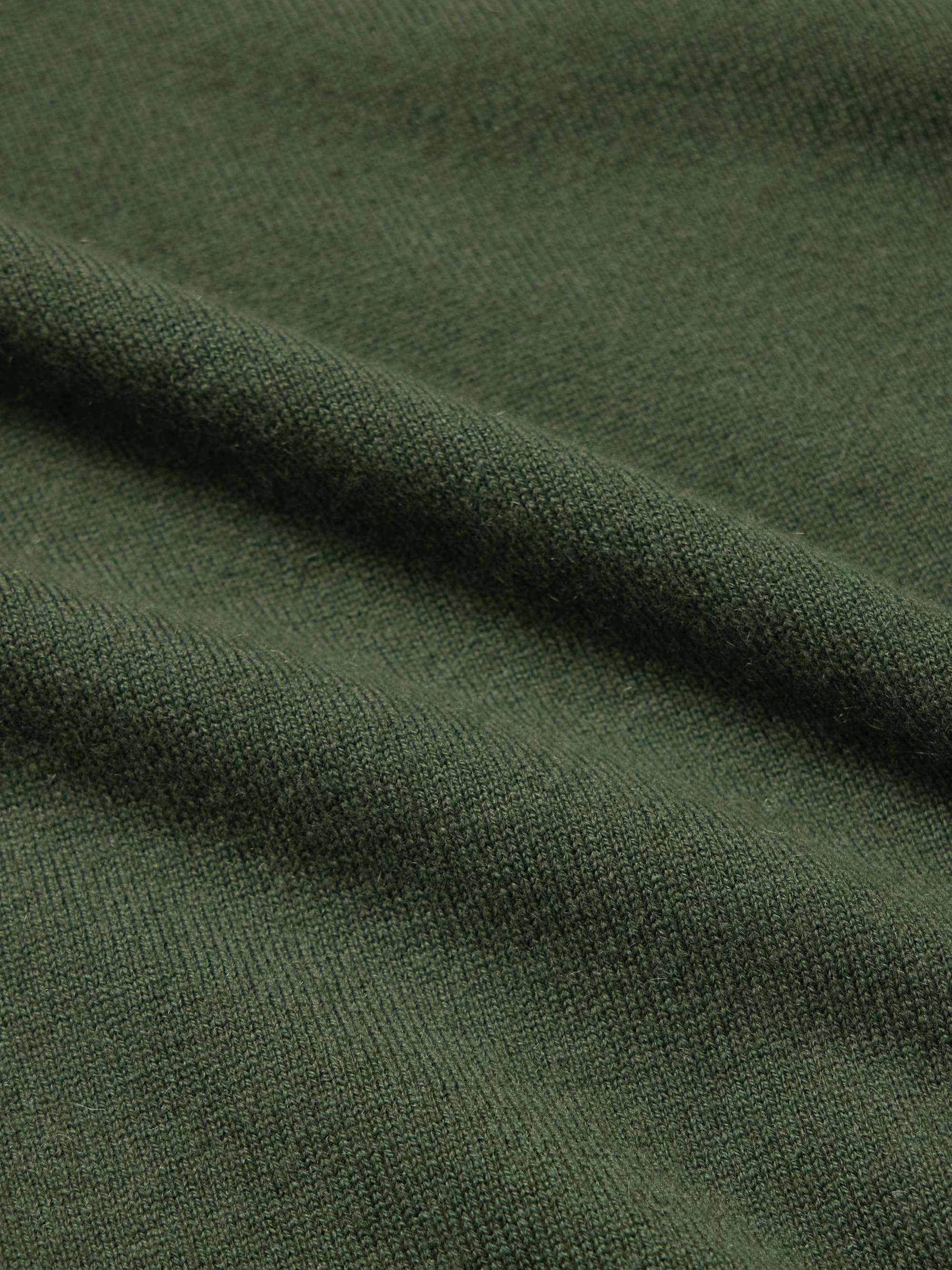 ALLUDE 