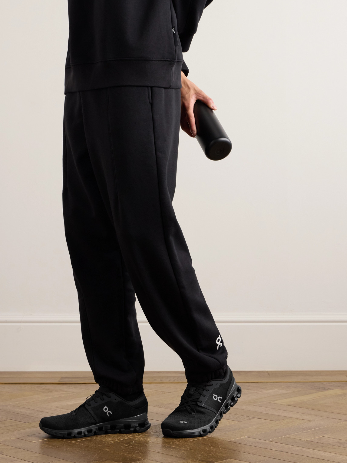 On Cloudx4 Rubber-trimmed Mesh Running Sneakers In Black