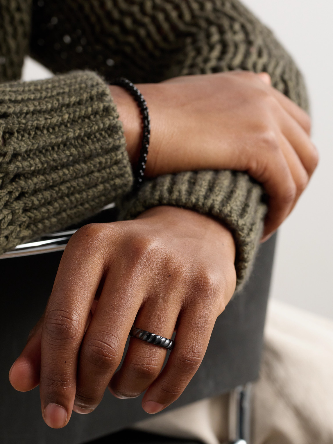Sculpted Cable Titanium Ring — 2