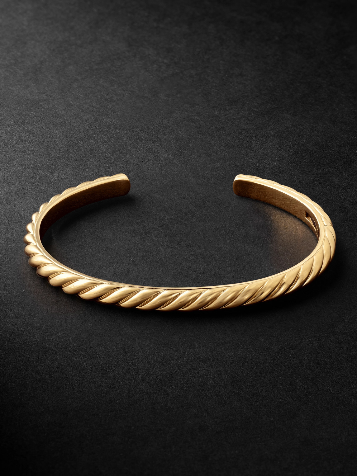 David Yurman Sculpted Cable 18-Karat Gold Cuff - Men