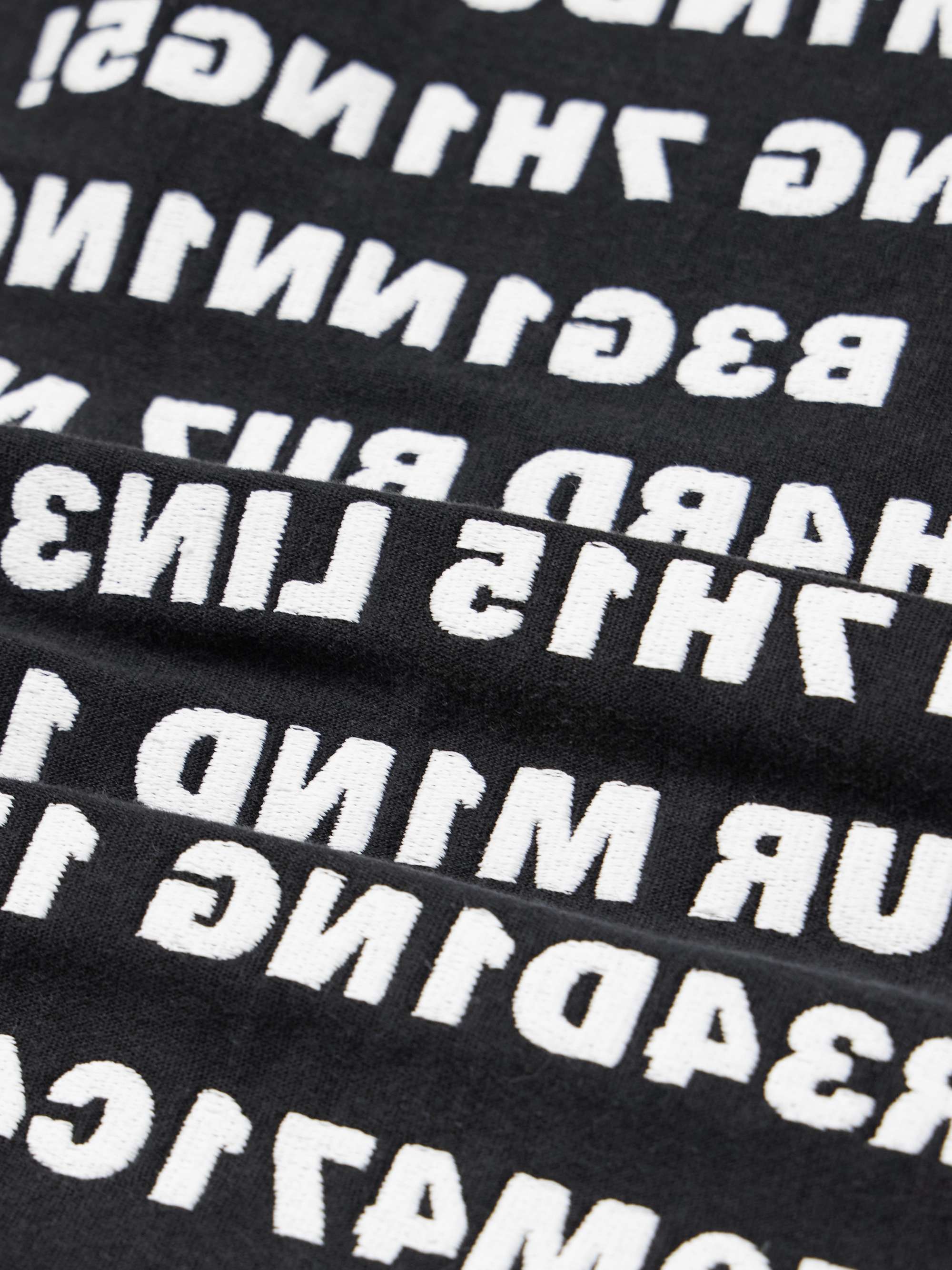 VETEMENTS 