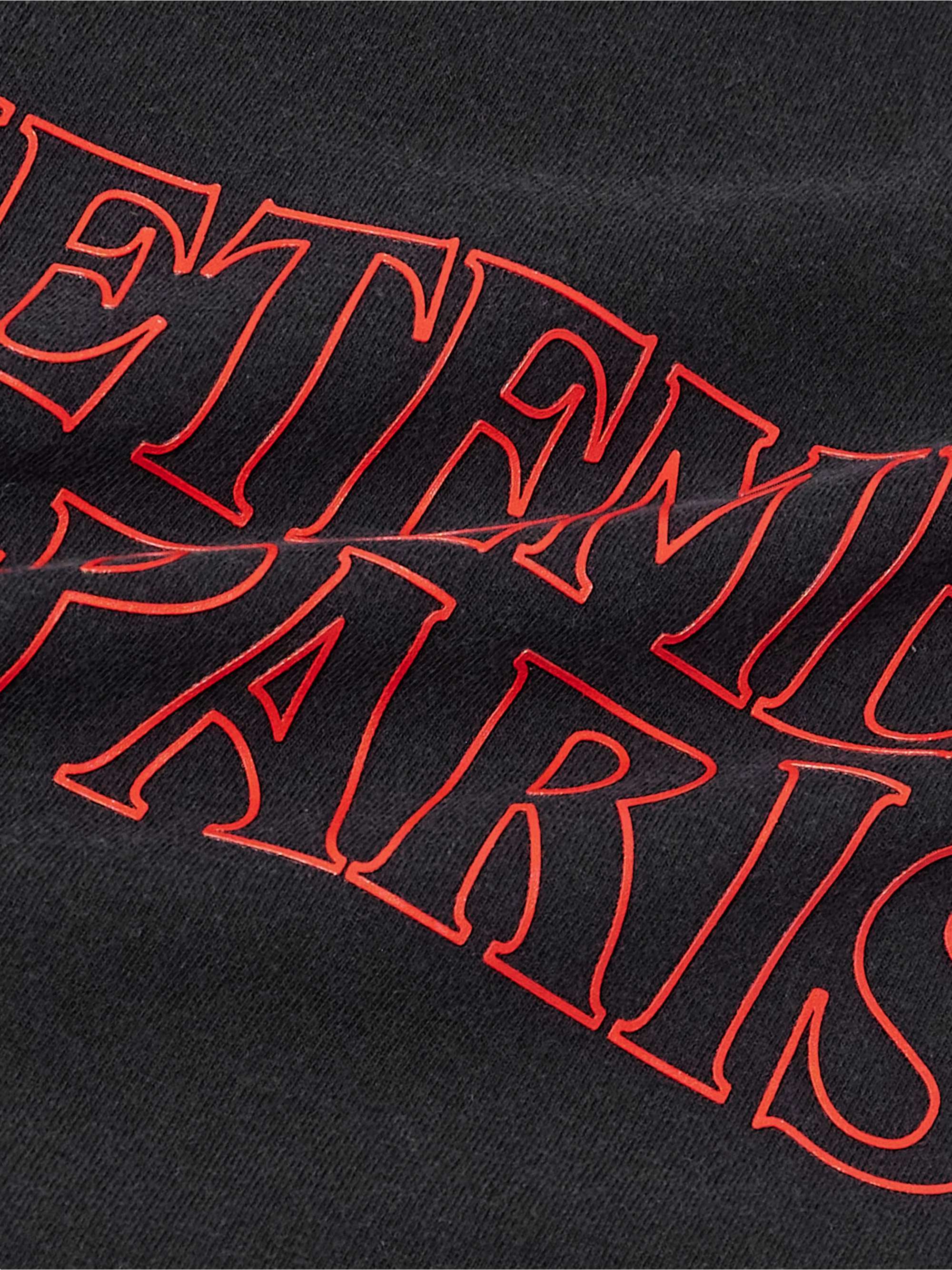 VETEMENTS 