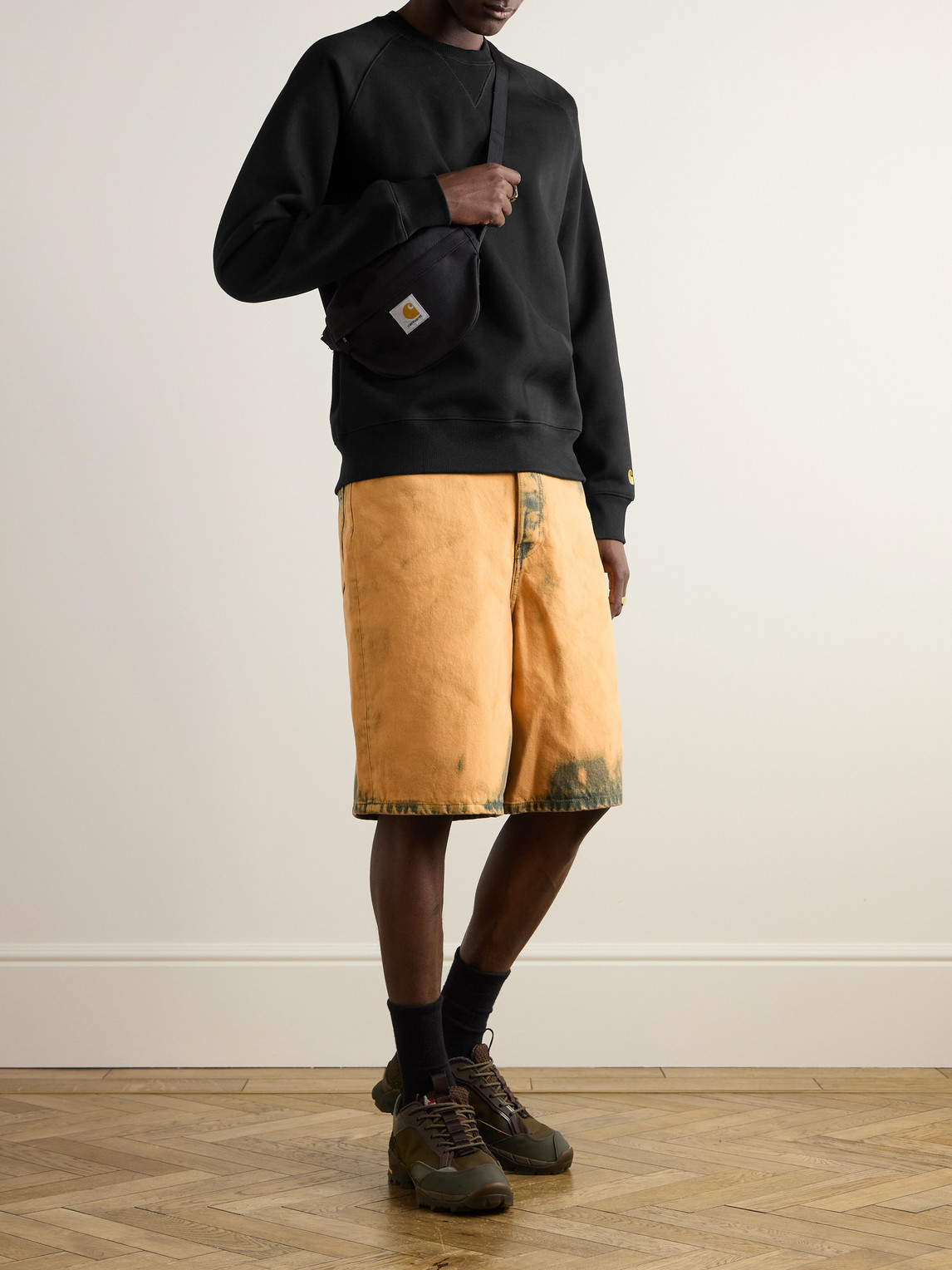 Carhartt Chase Logo-embroidered Cotton-blend Jersey Sweatshirt In Black
