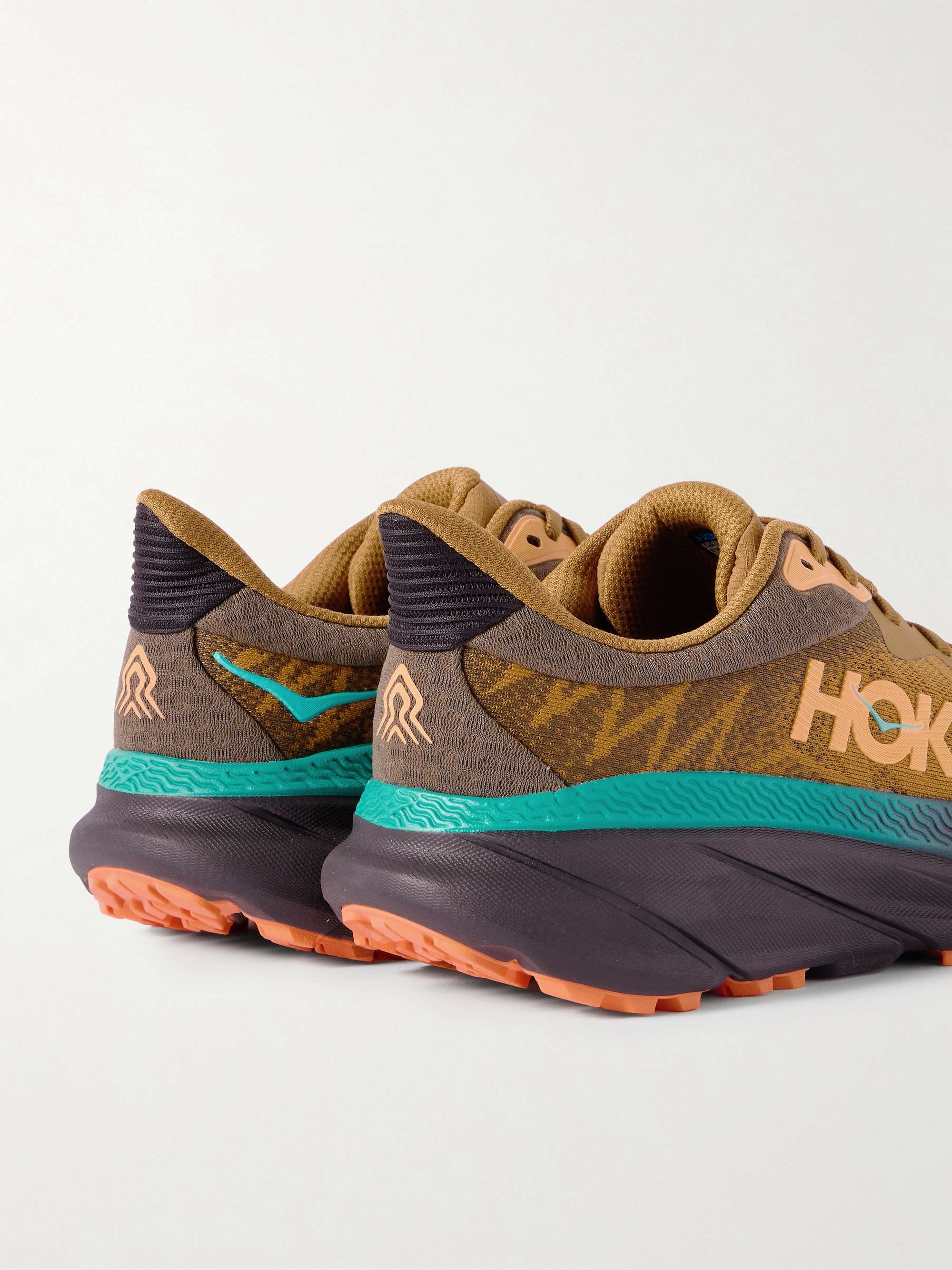 HOKA 