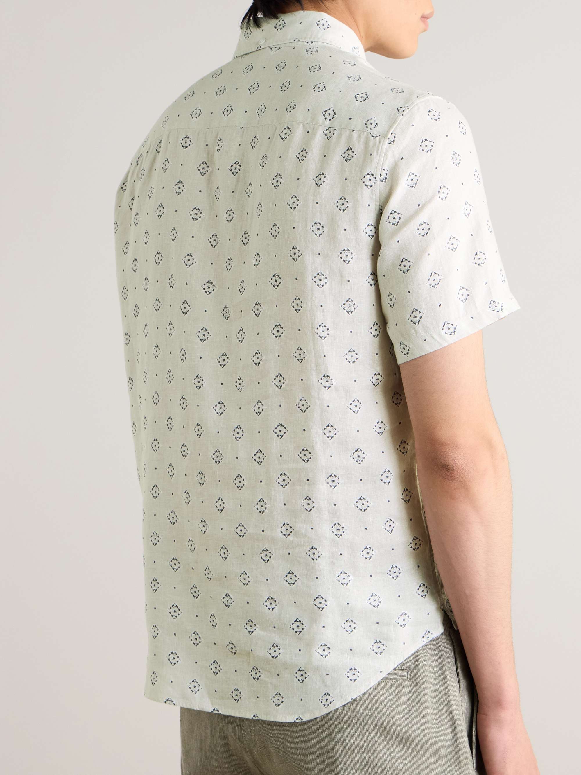 CLUB MONACO 