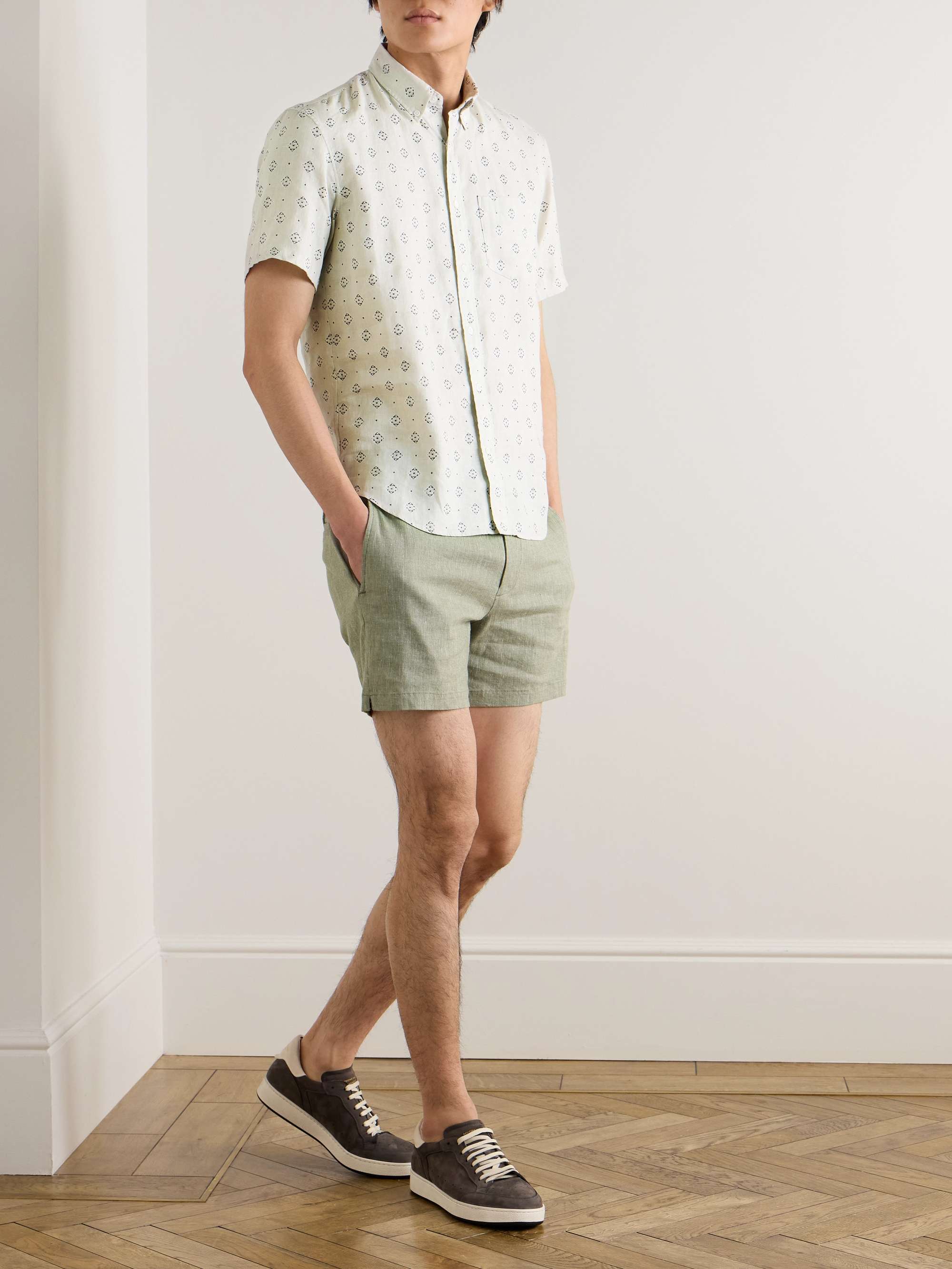 CLUB MONACO 